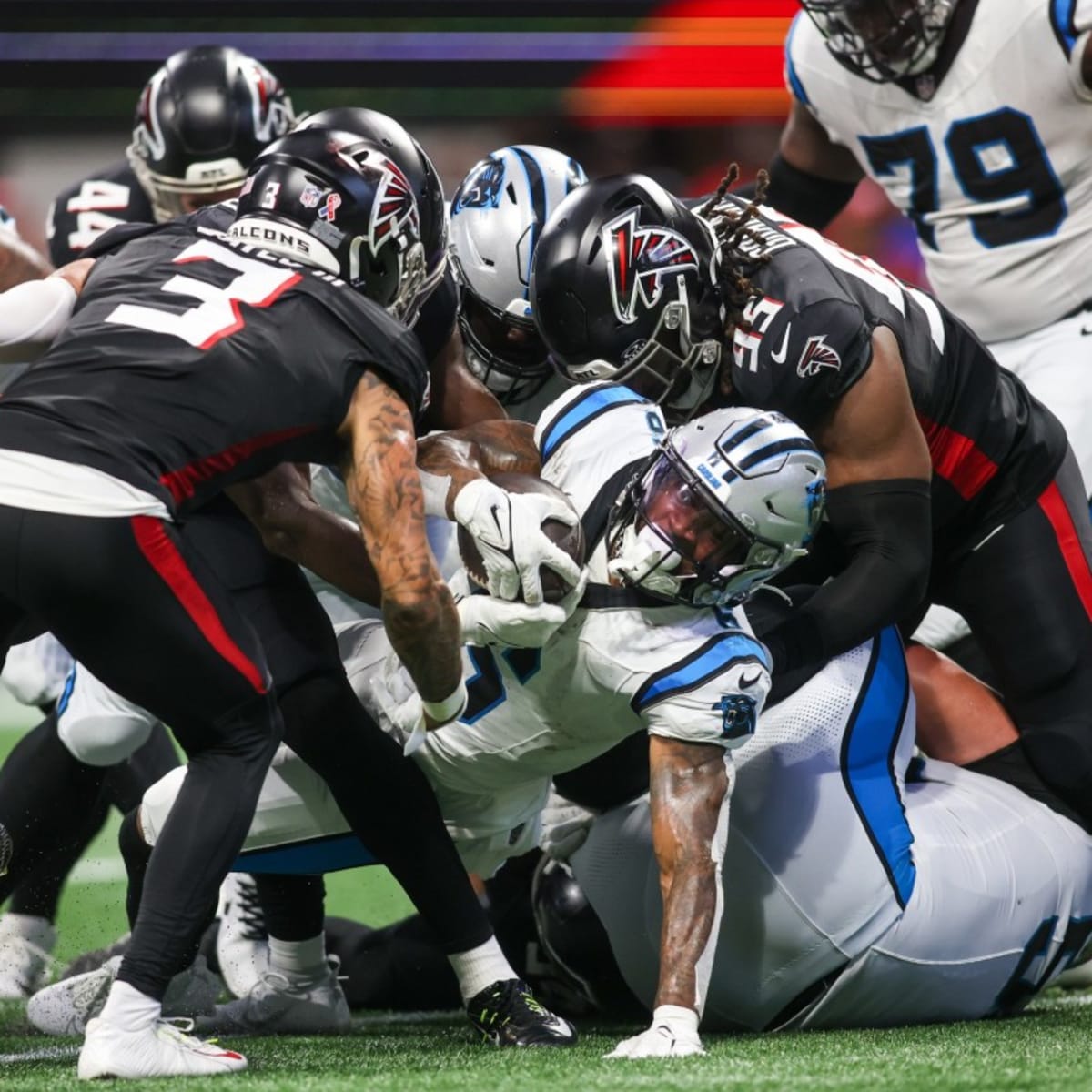 Panthers' perfect season falls apart in loss to Falcons