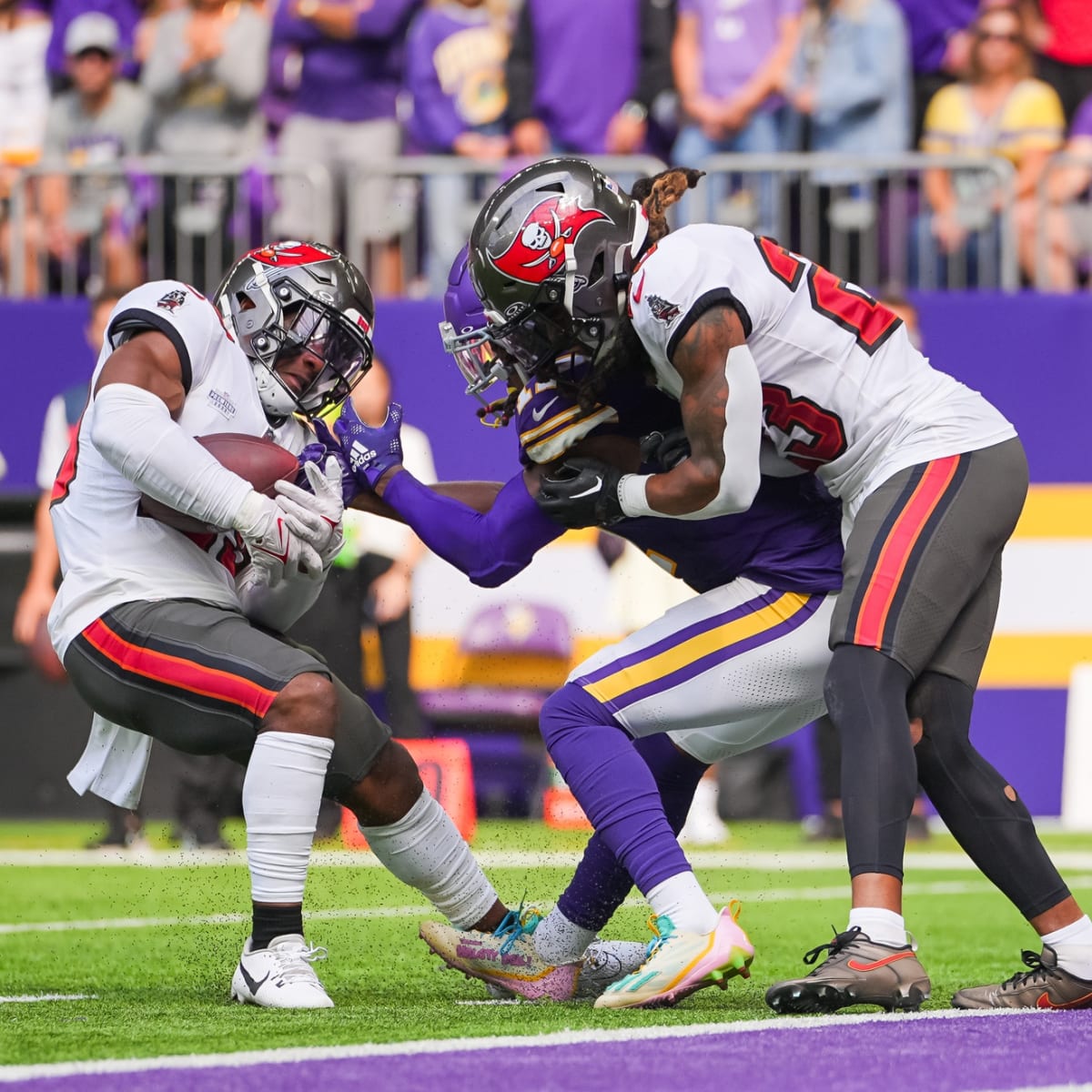 5 things that stood out in the Vikings' loss to Buccaneers - Sports  Illustrated Minnesota Sports, News, Analysis, and More