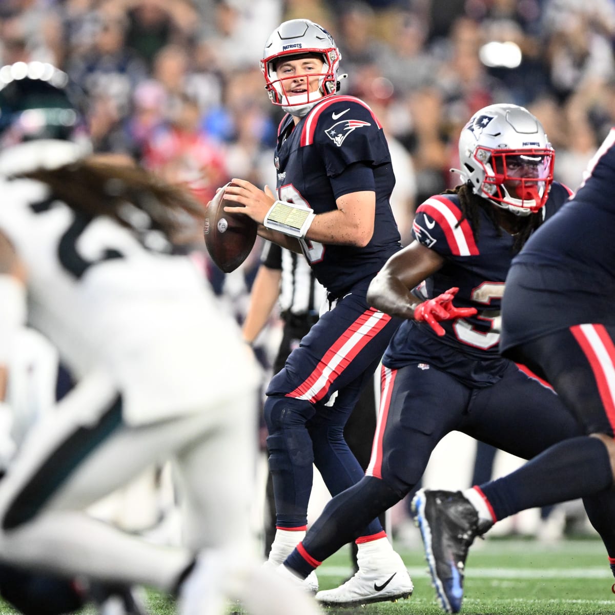 New England Patriots-Philadelphia Eagles Notebook: Silver Linings in  Opening Loss? - Sports Illustrated New England Patriots News, Analysis and  More