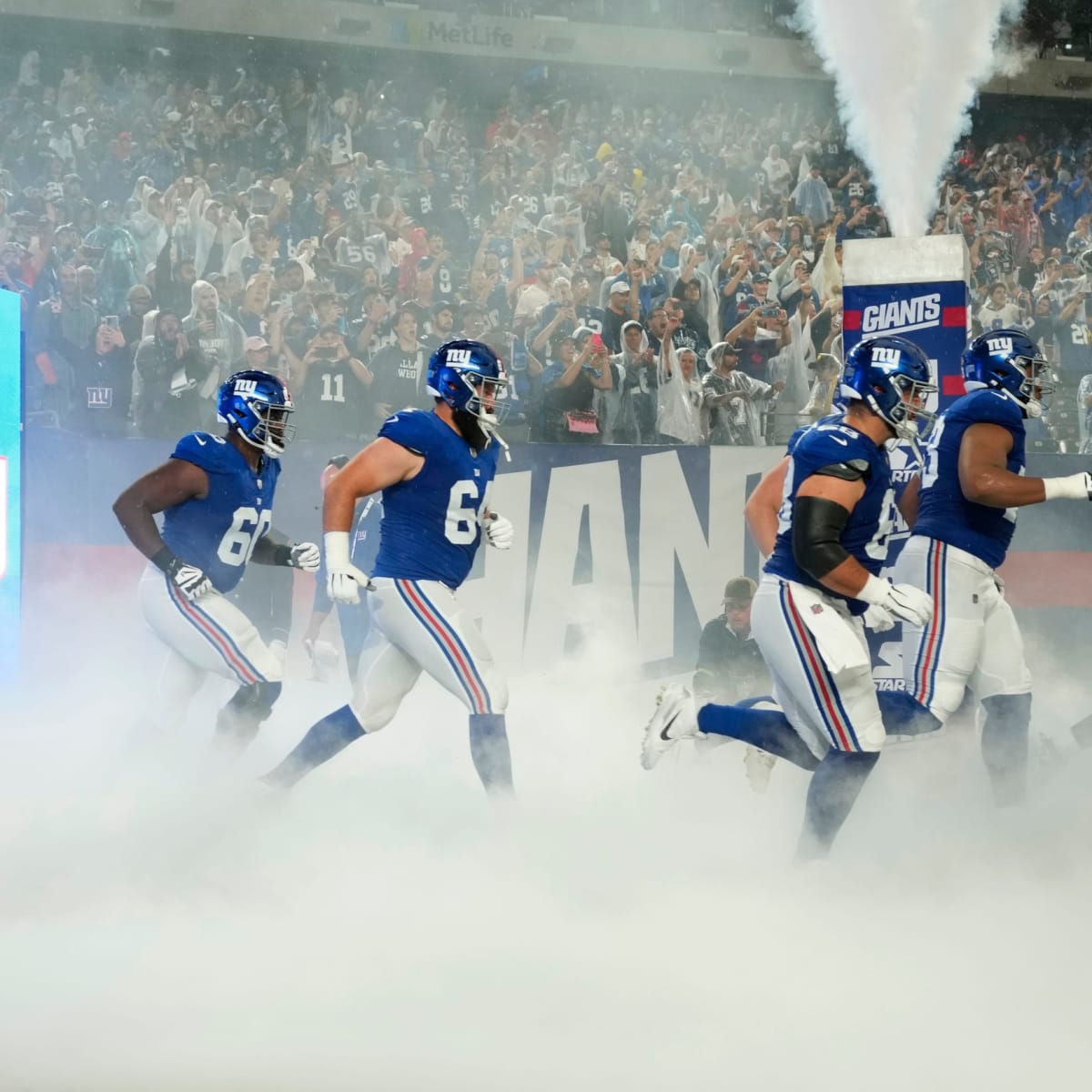 Eagles Dominating Giants, 28-0 at the Half - Sports Illustrated New York  Giants News, Analysis and More