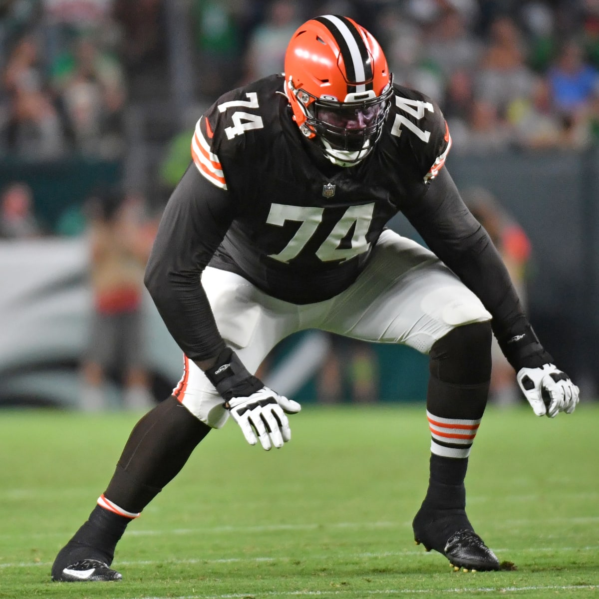 Former Ohio State OL Dawand Jones expected to start at right tackle for  Cleveland Browns