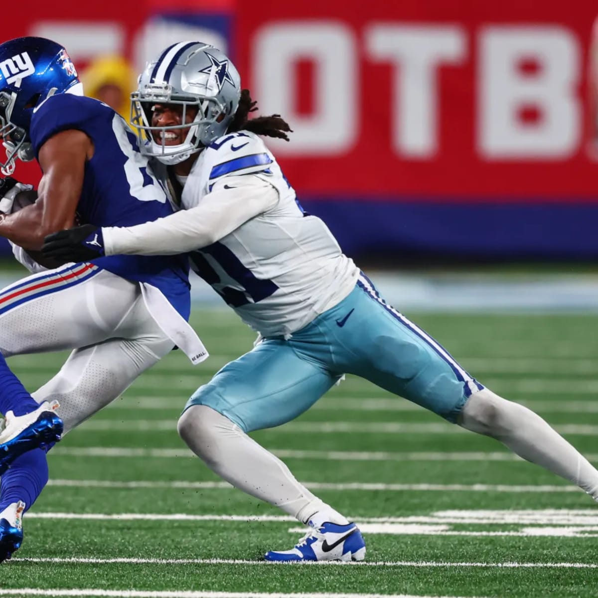 Go with the Gilmore's: Tour of Dallas Cowboy Stadium