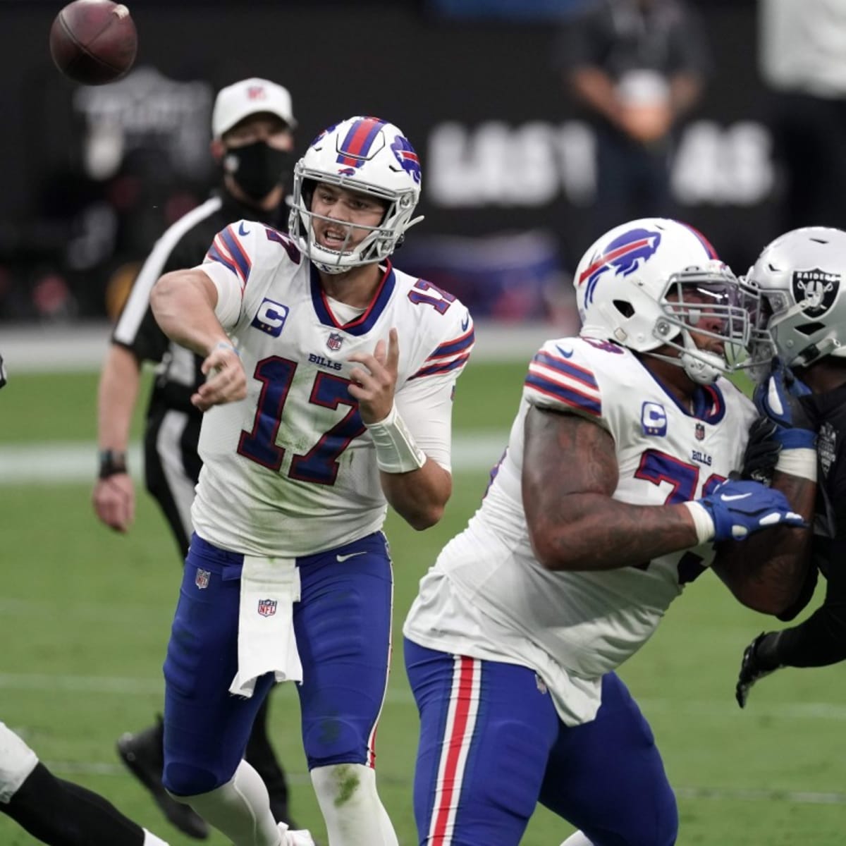 Bills remain undefeated, top Raiders in Las Vegas, 30-23 guys Stefon Diggs  Las Vegas Las Vegas Josh Allen