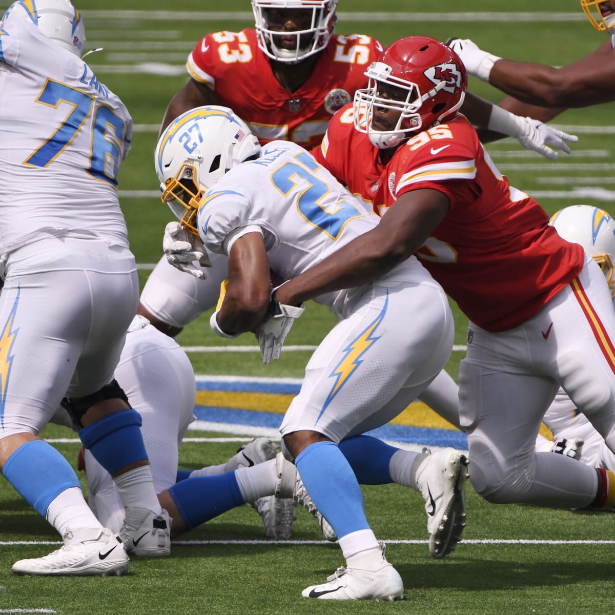 Chargers News: After Healthy Scratch, Ex-Super Bowl Champ's LA Contract  Looks Bleak - Sports Illustrated Los Angeles Chargers News, Analysis and  More