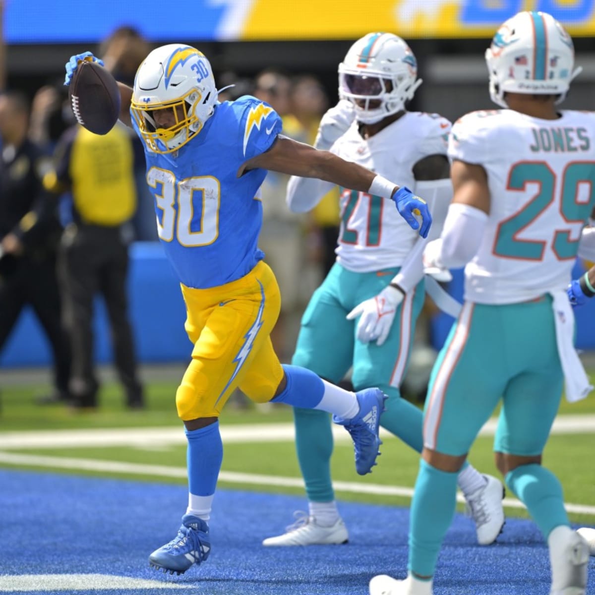 Chargers RB Austin Ekeler (ankle) doubtful to play Sunday; would