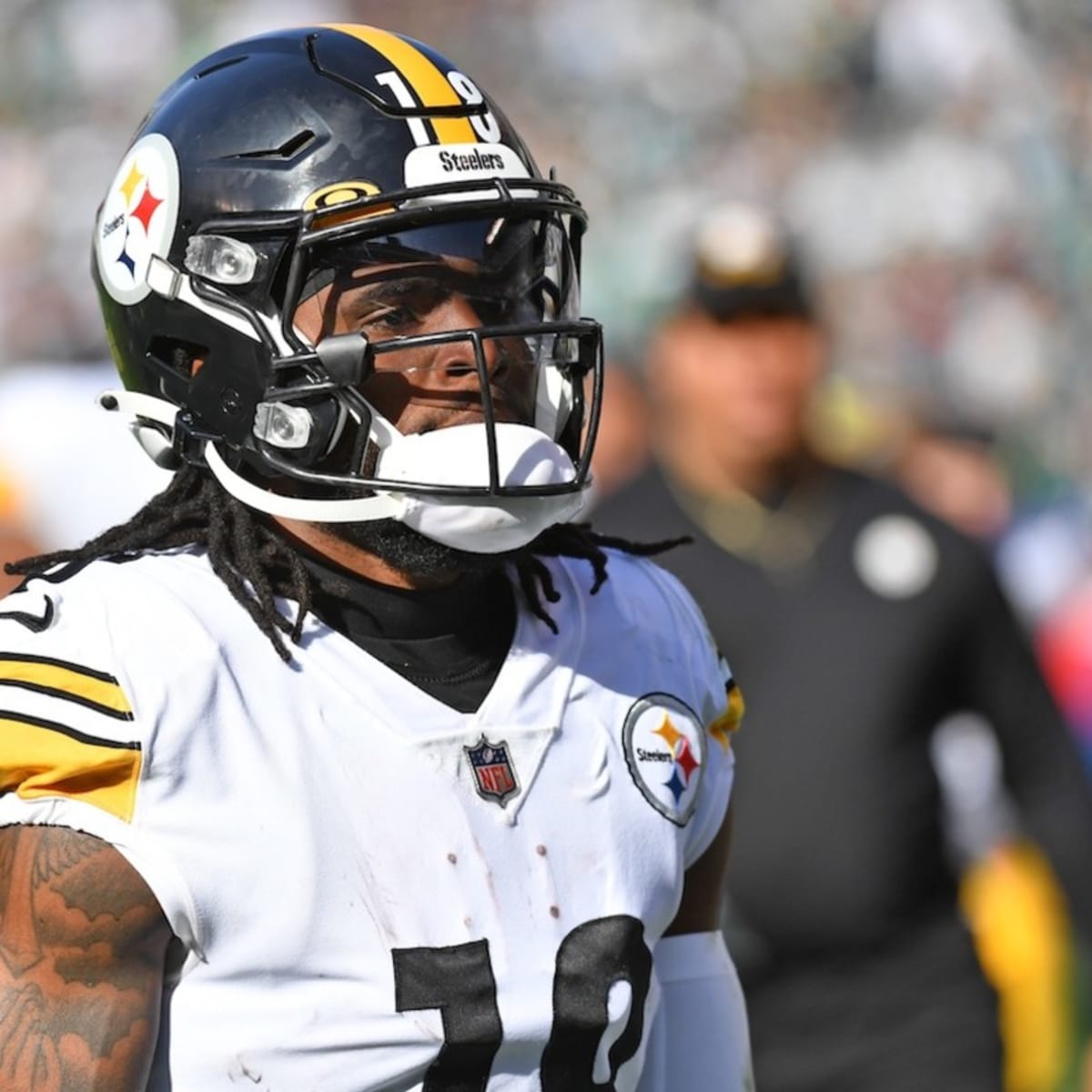 Pittsburgh Steelers WR Diontae Johnson to Miss Multiple Weeks - Sports  Illustrated Pittsburgh Steelers News, Analysis and More