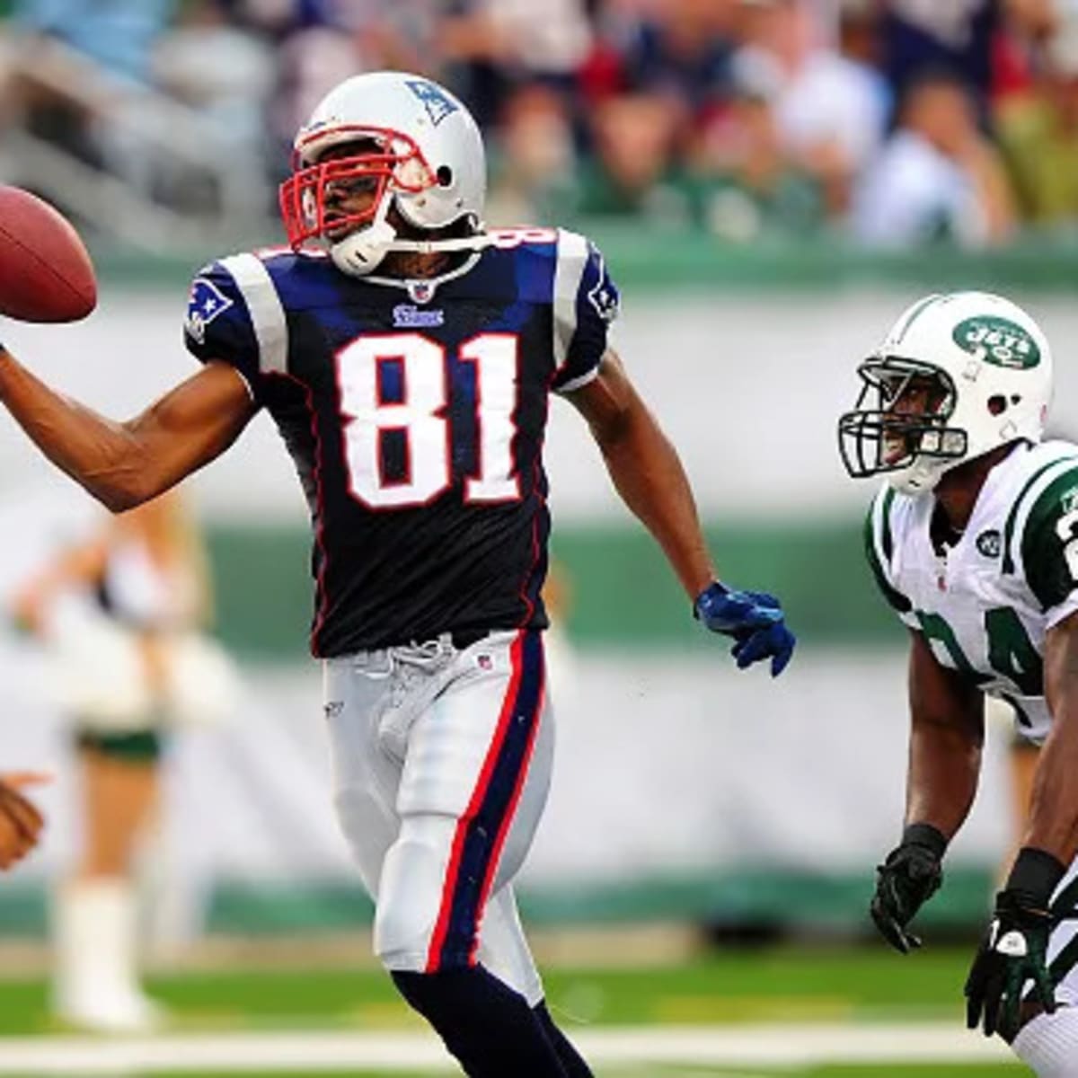 Randy Moss signs deal with 49ers; Good move? - CBS News