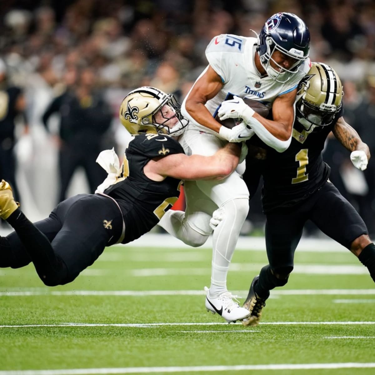 Tennessee Titans Continue to Take it on the Chin in the Second