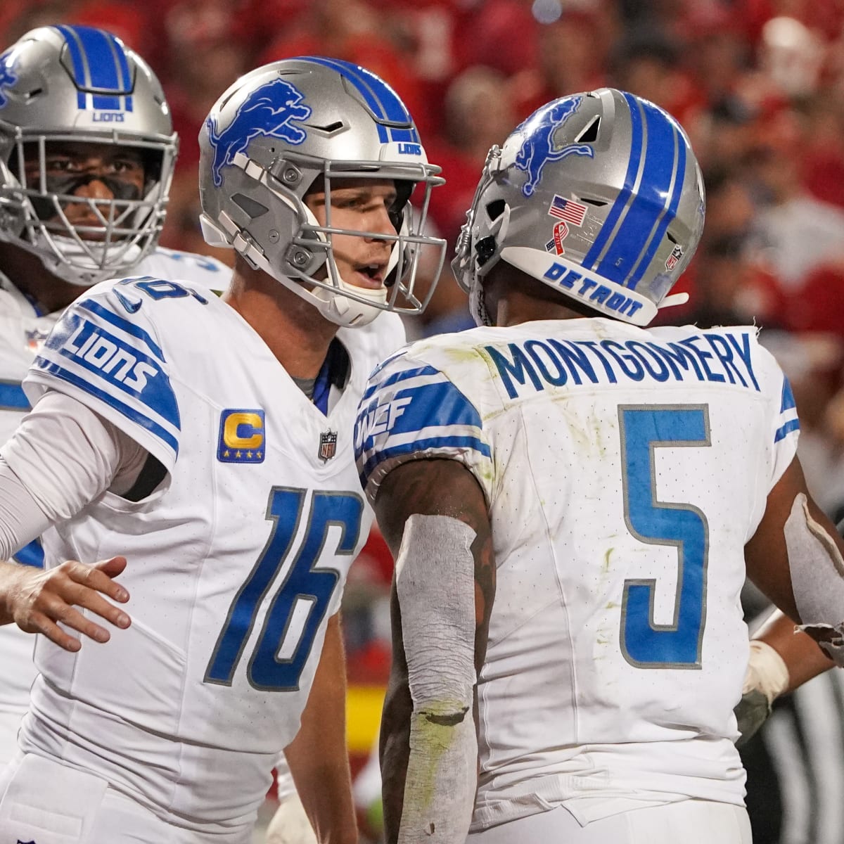 Lions hoping healthy running game can help salvage season