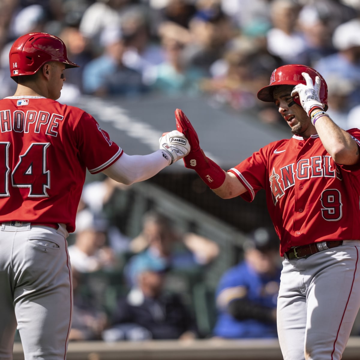 Angels News: Phil Nevin Discusses Logan O'Hoppe Injury - Los Angeles Angels