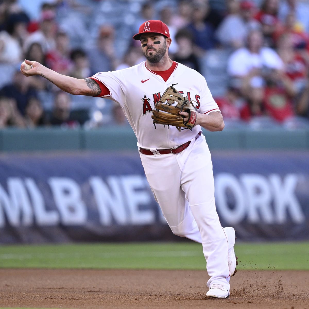 Angels Acquire Mike Moustakas - MLB Trade Rumors