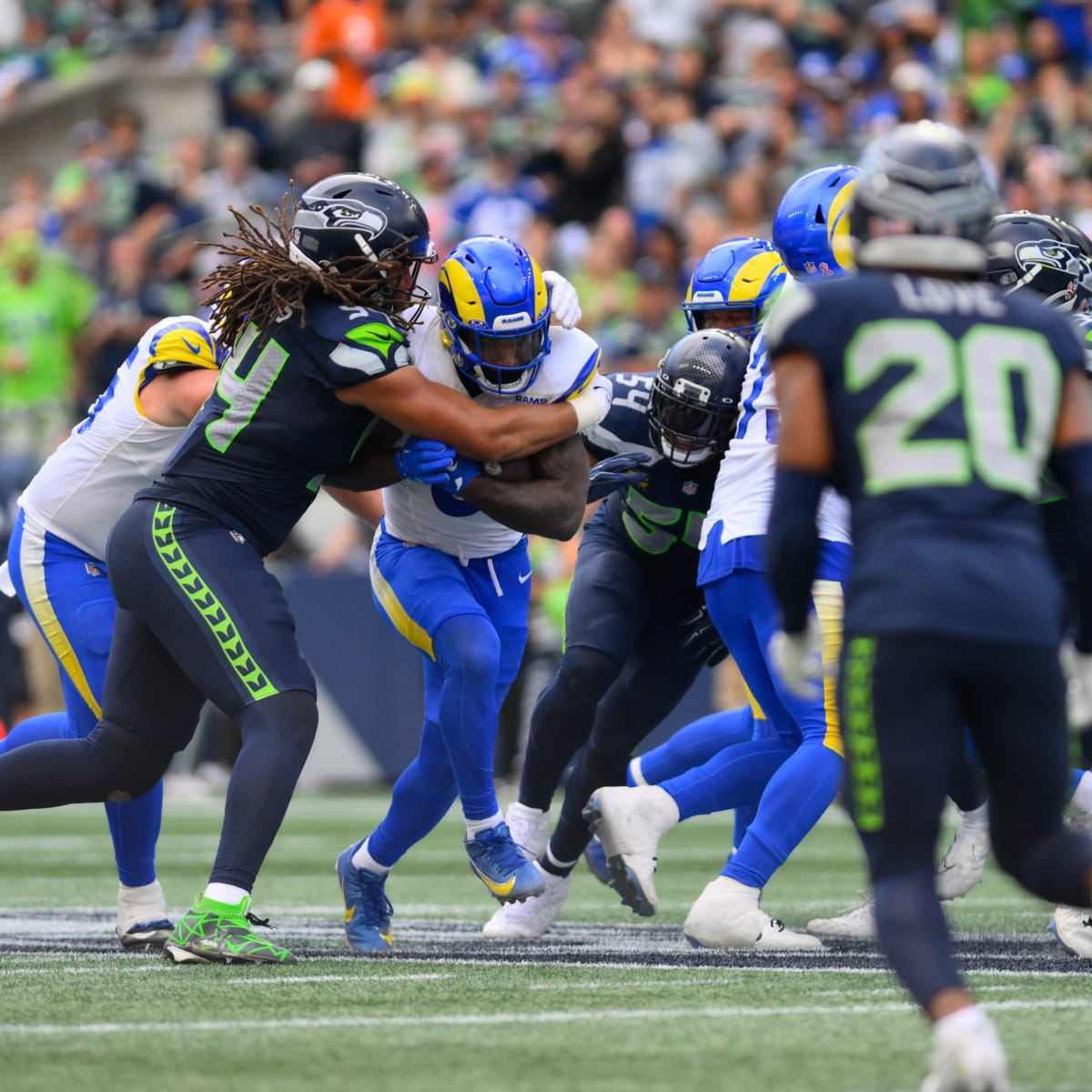 Seahawks take hit on offensive line with both starting tackles ailing with  injuries