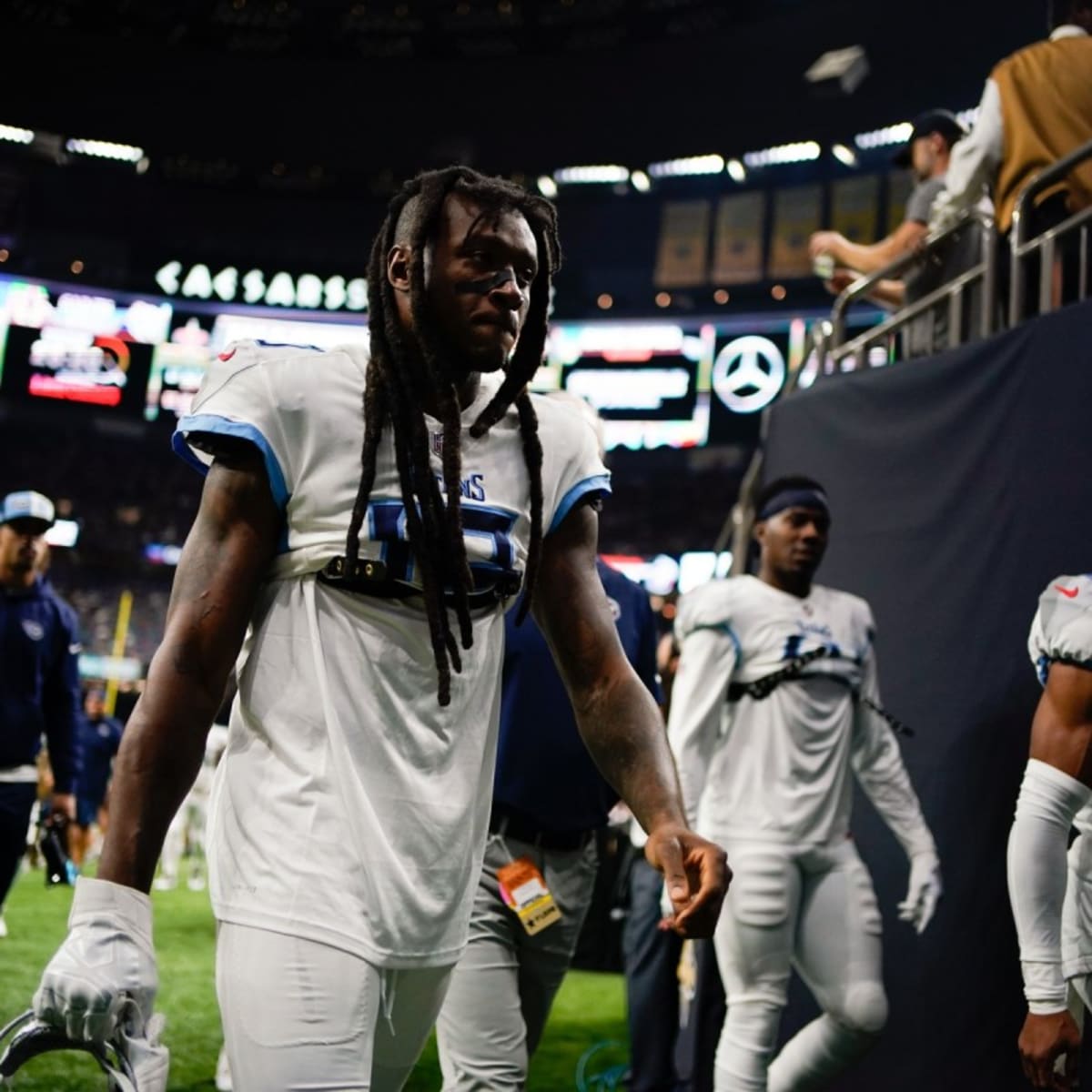 Titans vs. Chargers News & Preview: Injury Report Ft. DeAndre Hopkins + 5  Keys To Victory