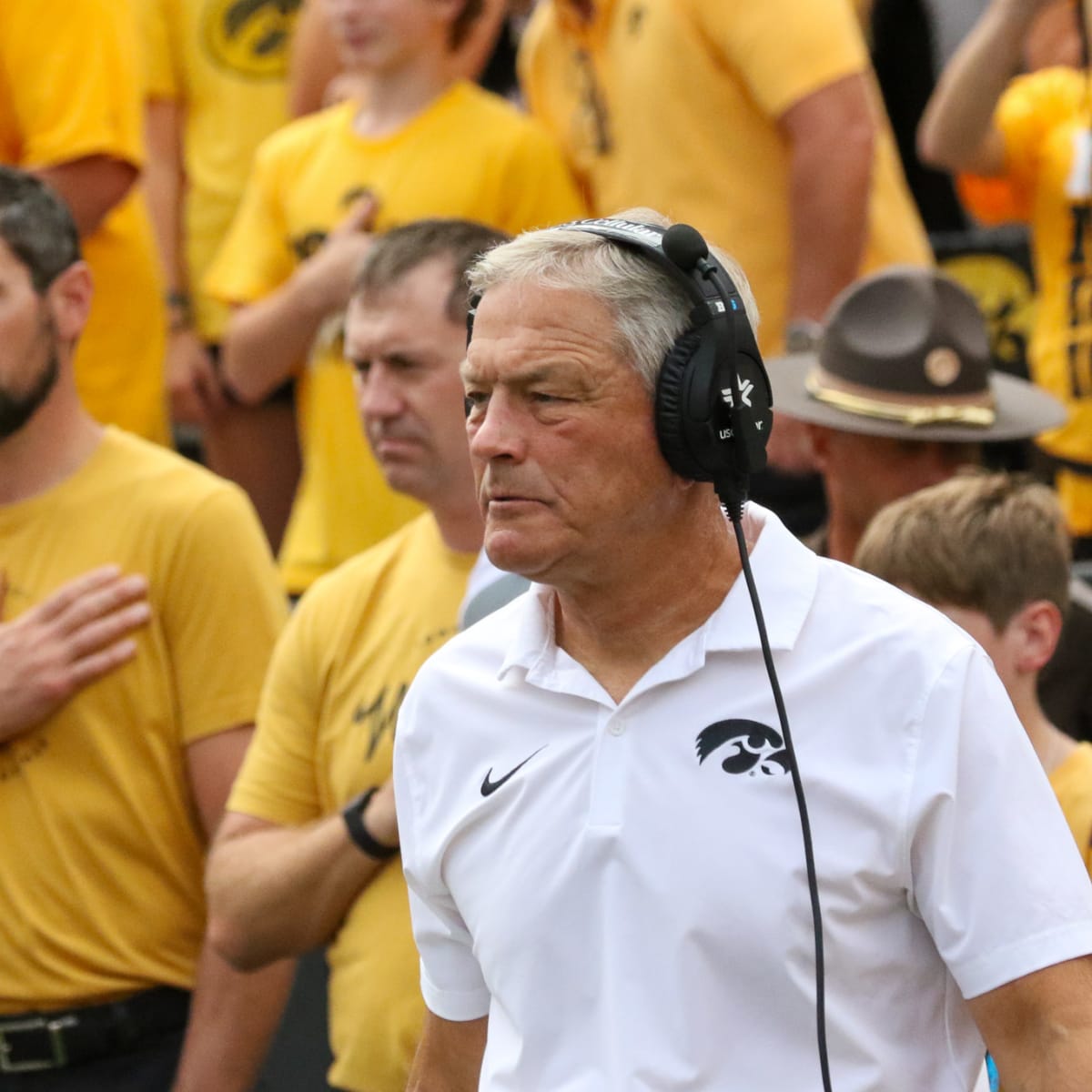 What made Bob Sanders the greatest player in Kirk Ferentz's Iowa