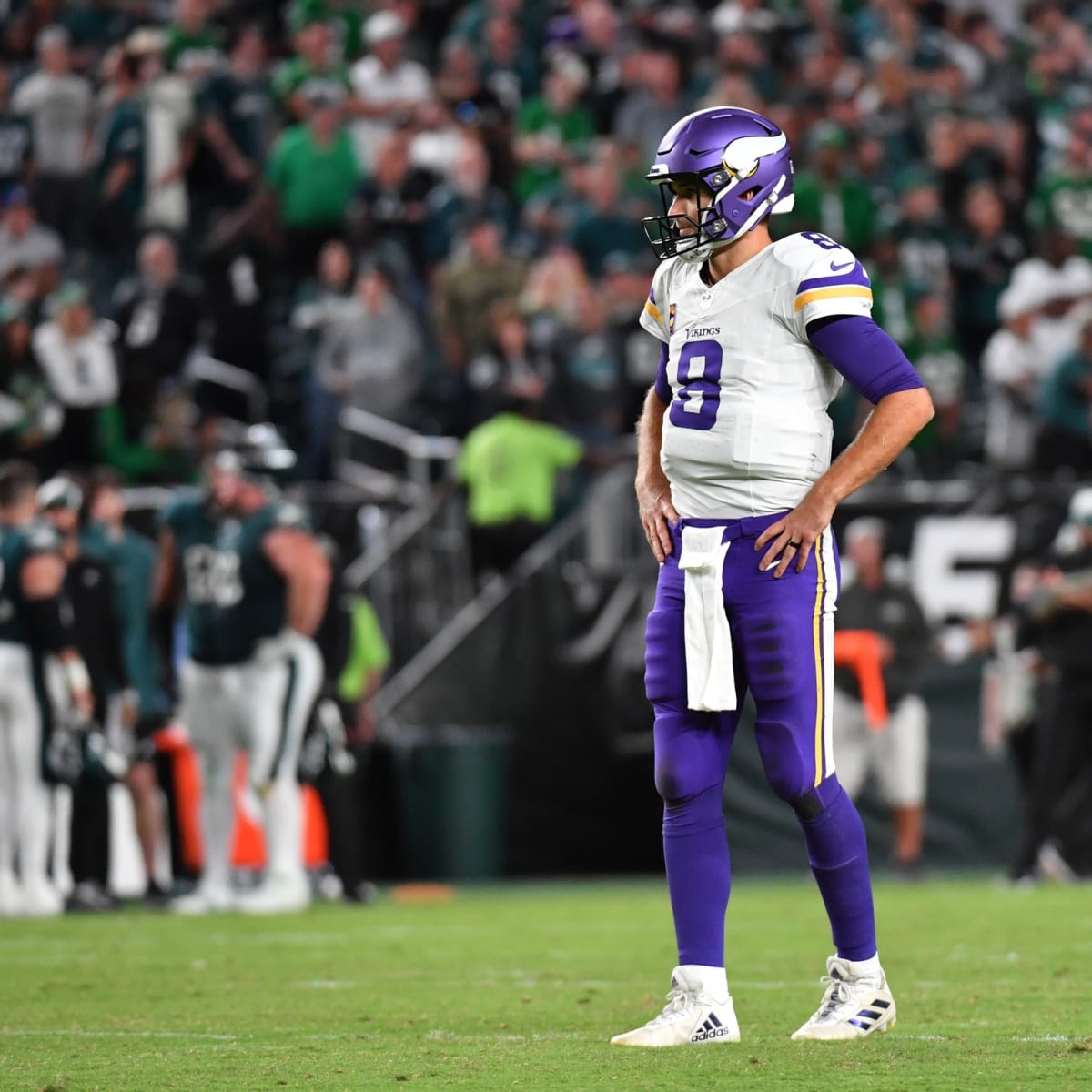 CBS Sports analyst rips Kirk Cousins for performance vs. Eagles