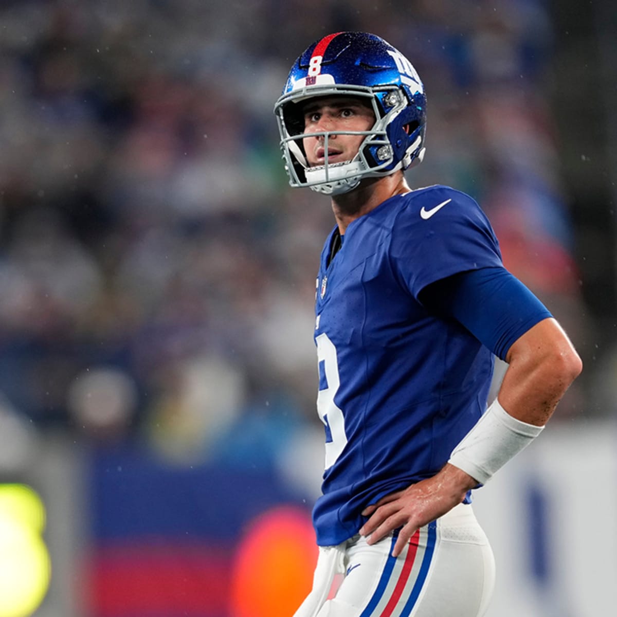 Giants avoid embarrassment after chaos ensues on last-ditch effort