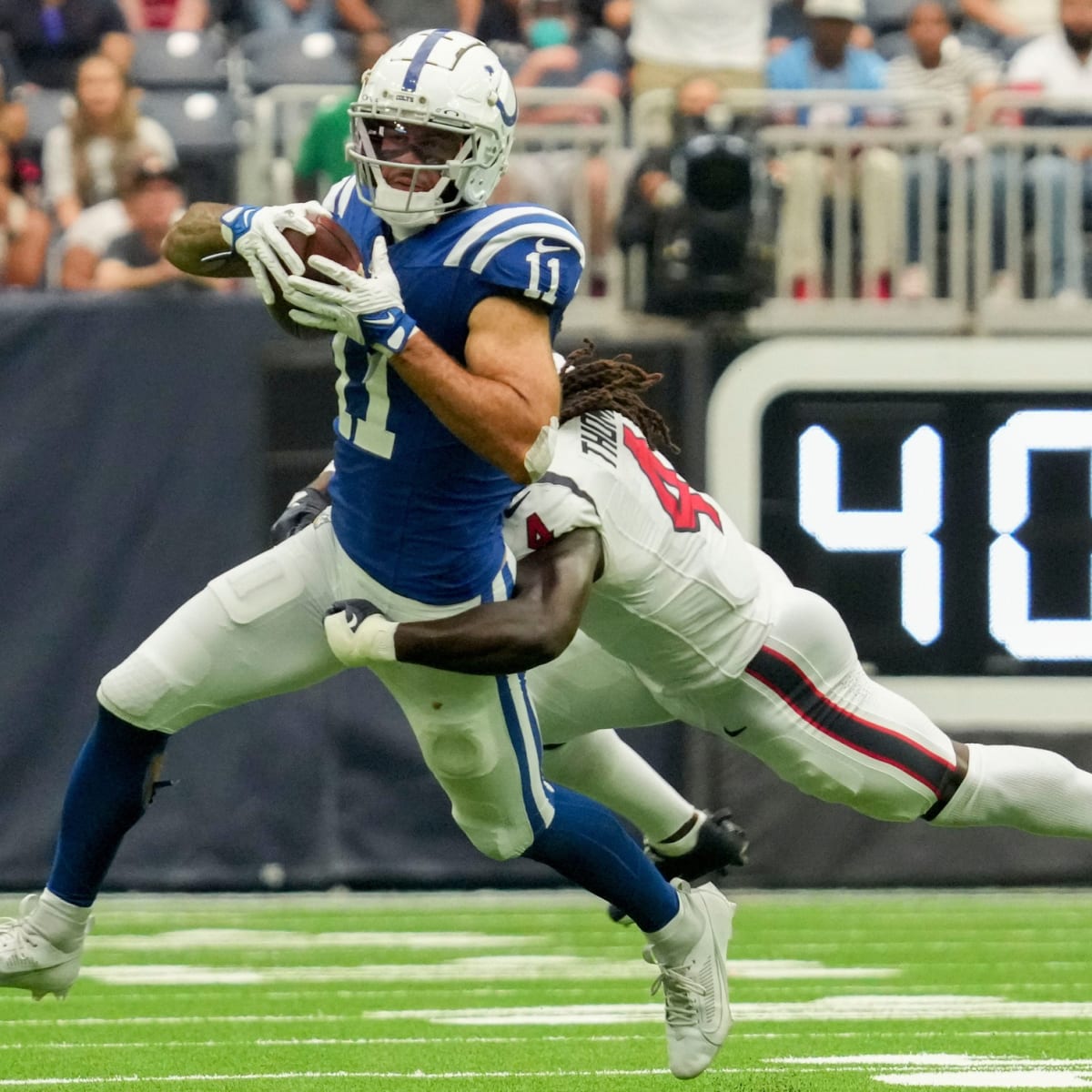 January 1, 2023, East Rutherford, New Jersey, USA: Indianapolis Colts wide  receiver Michael Pittman Jr. (11) prior to kickoff during a NFL game  between the Indianapolis Colts and the New York Giants