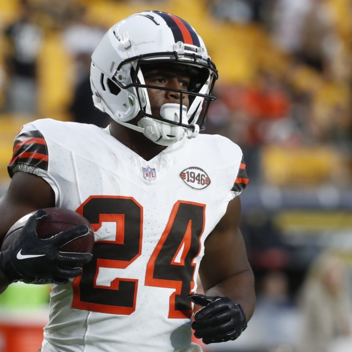 Nick Chubb knee injury update: Browns star expected to miss season after  brutal collision vs Steelers