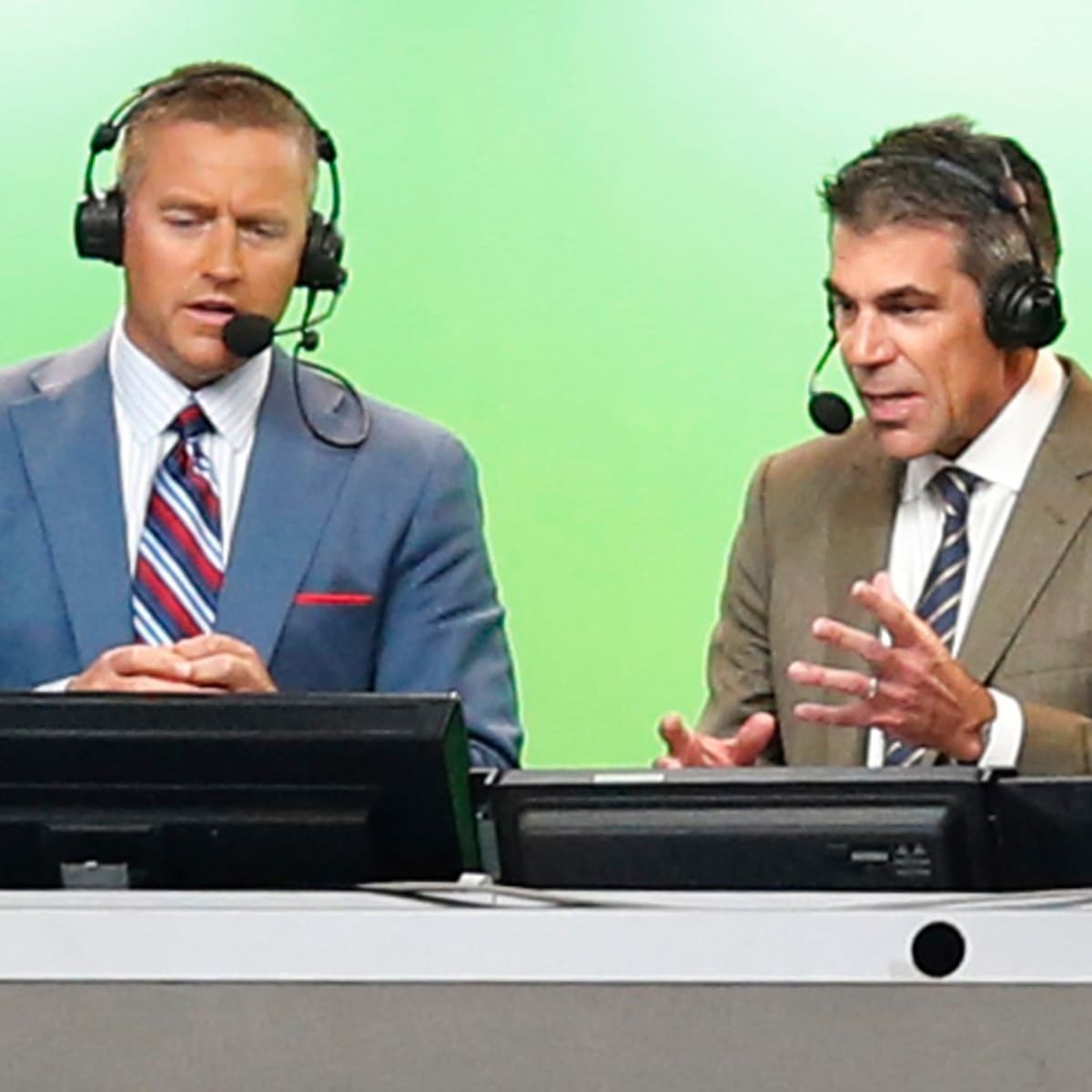 Monday Night Football' viewers call out ESPN over use of split screen -  Sports Illustrated