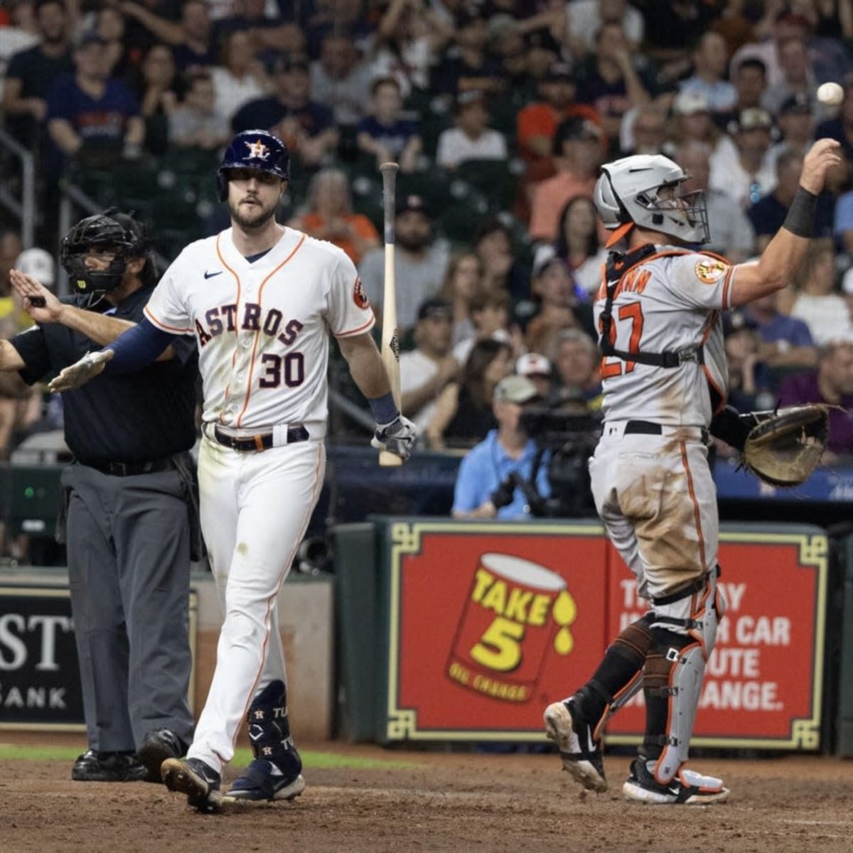 Orioles beat Astros 8-7