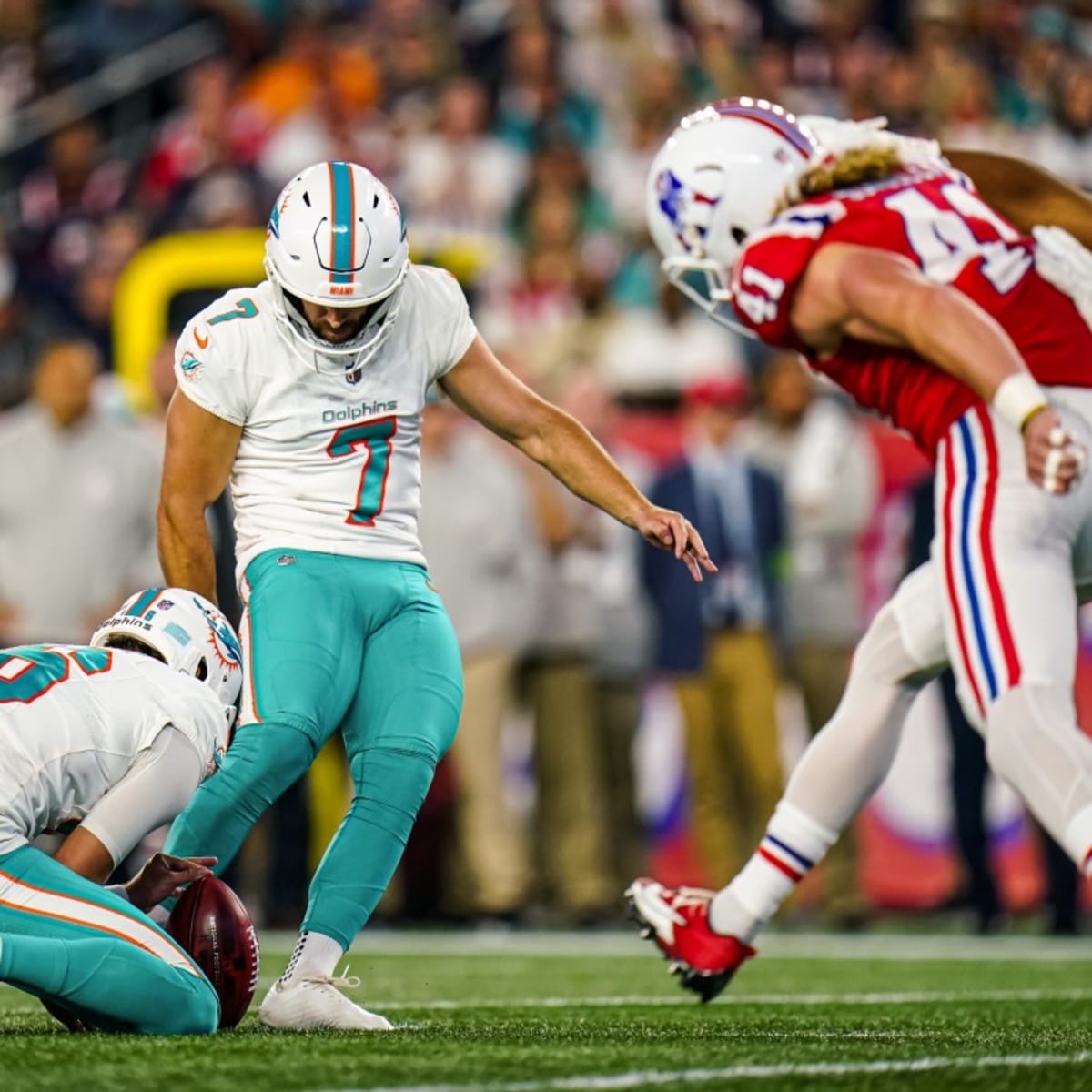 Miami Dolphins' Most Valuable Player  Week Three; Despite the heat, it was  snowing in Miami Gardens - The Phinsider