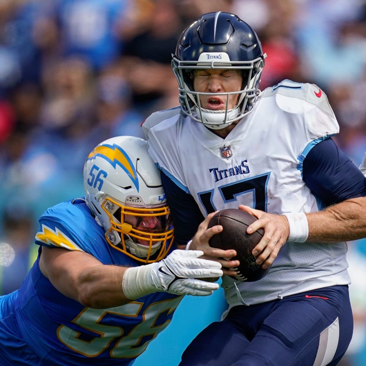 Ryan Tannehill injury: Titans QB suffers knee injury in Week 7