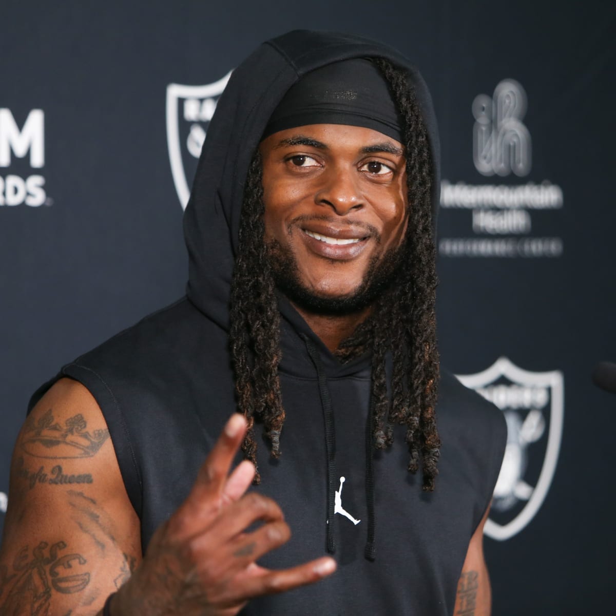 Las Vegas Raiders' WR Davante Adams talks state of the Silver and Black -  Sports Illustrated Las Vegas Raiders News, Analysis and More