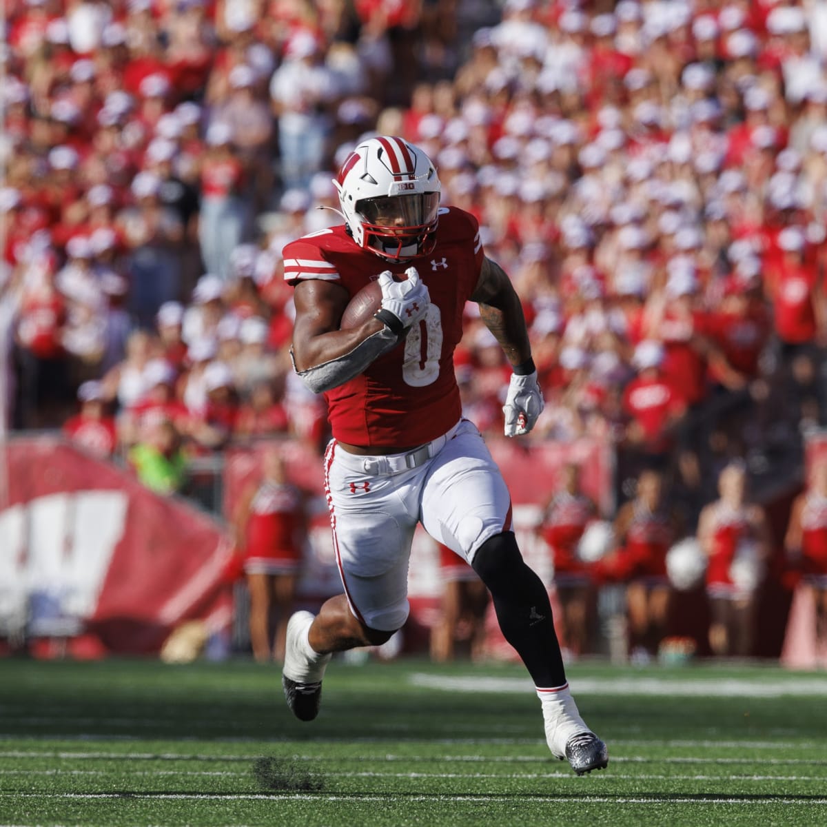 Braelon Allen, top players in the Wisconsin vs. Washington State