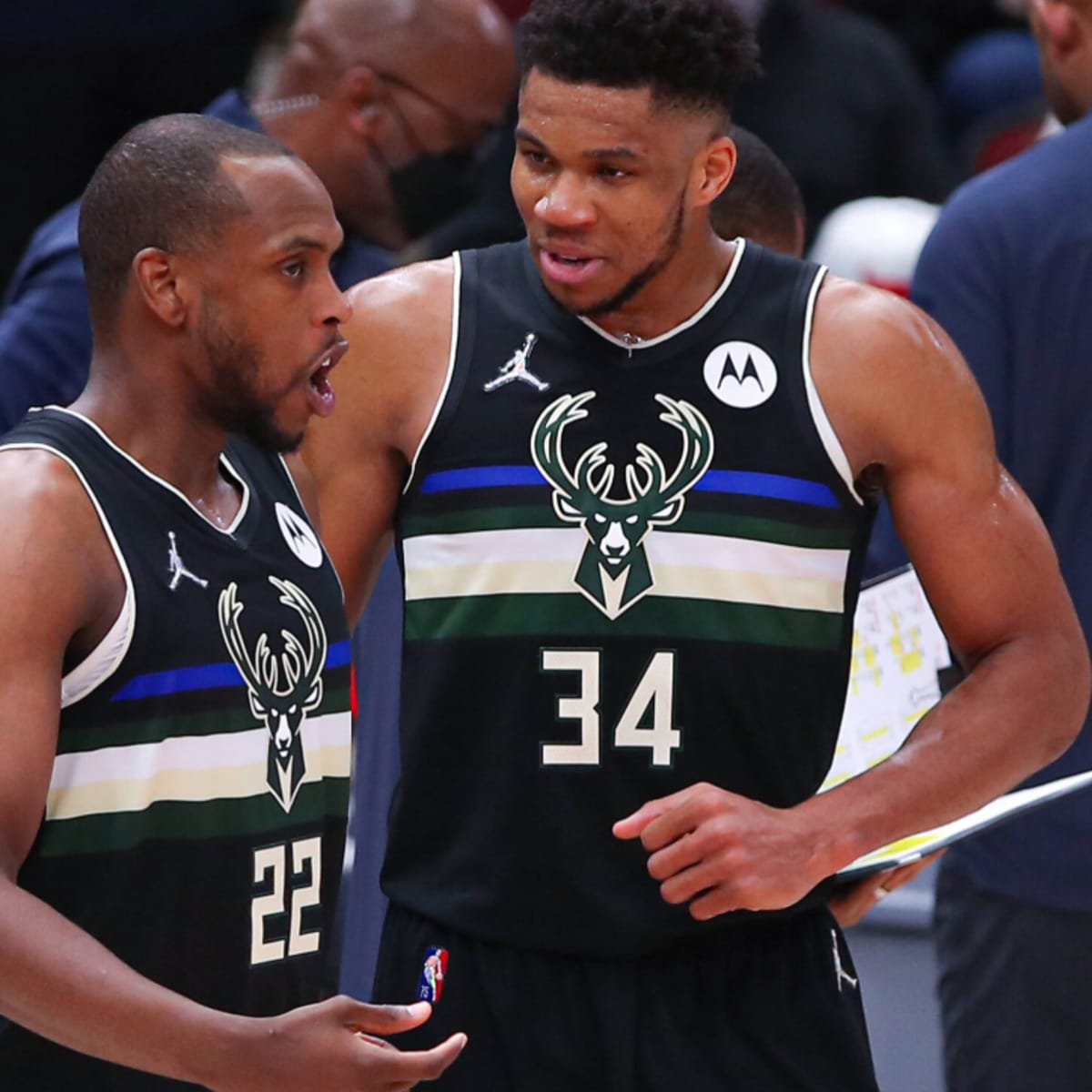 Milwaukee Bucks: Khris Middleton and his desire to return to play -  Sportando