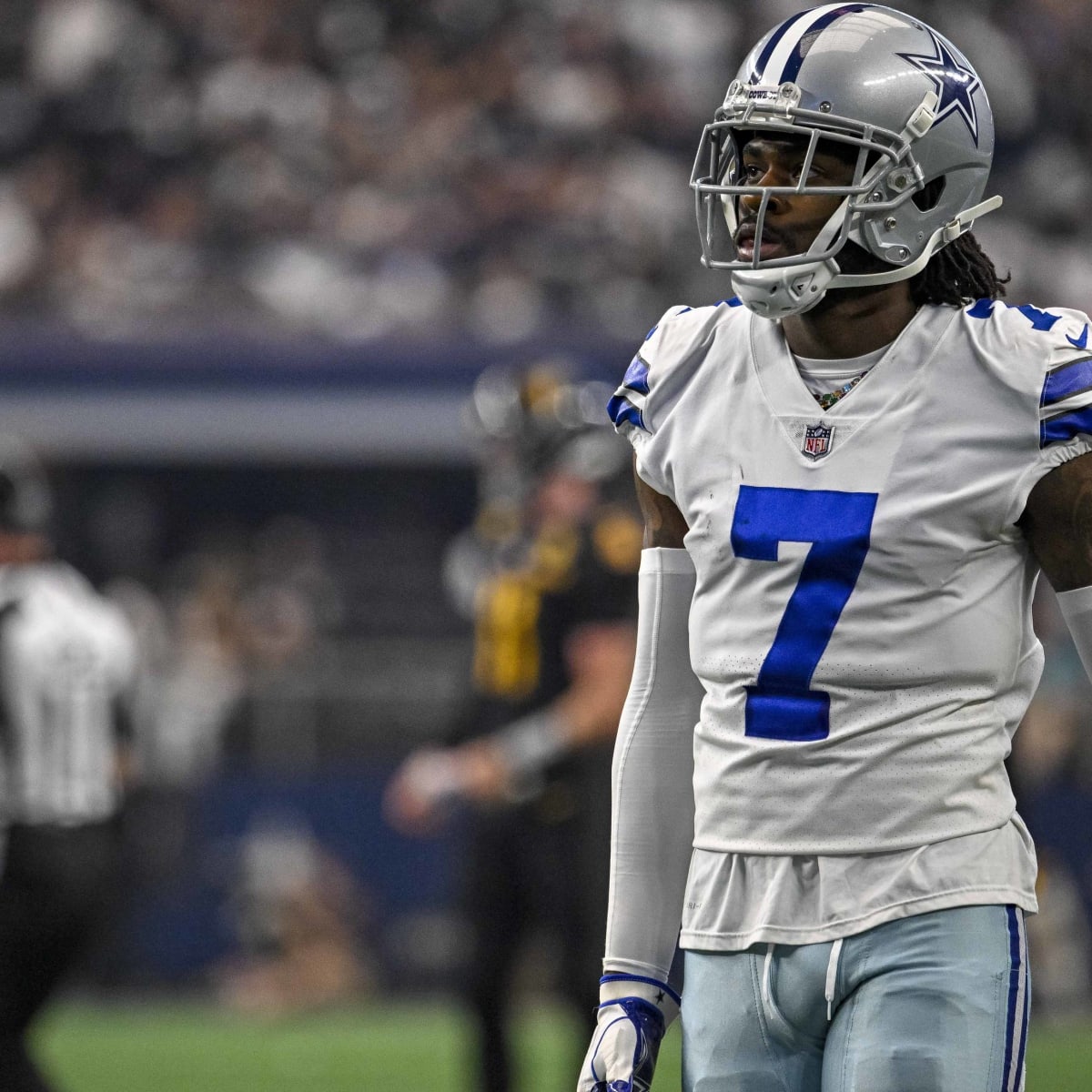 Cowboys All-Pro CB Trevon Diggs suffers torn ACL, out for the season