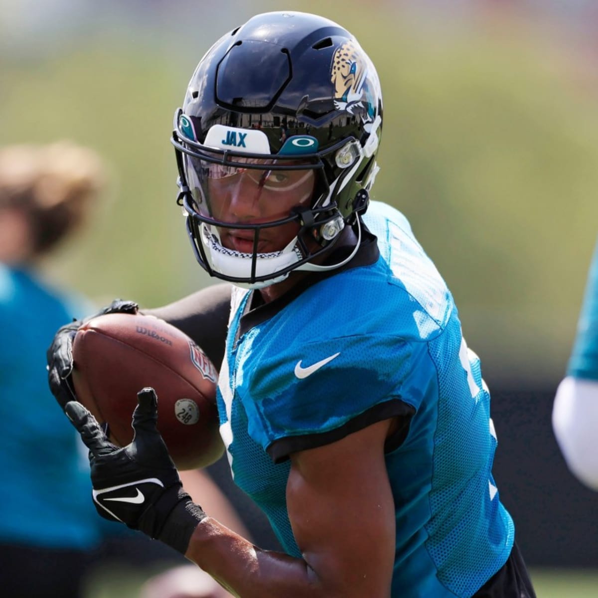 Jaguars WR Zay Jones (knee) misses practice