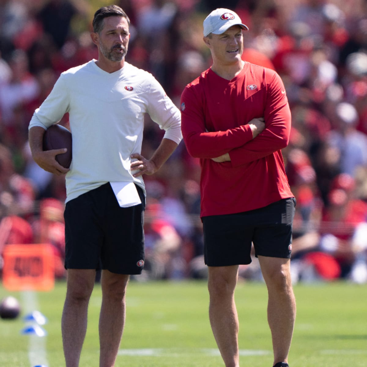 Why Kyle Shanahan Wears a Black 49ers Hat this Season - Sports Illustrated  San Francisco 49ers News, Analysis and More