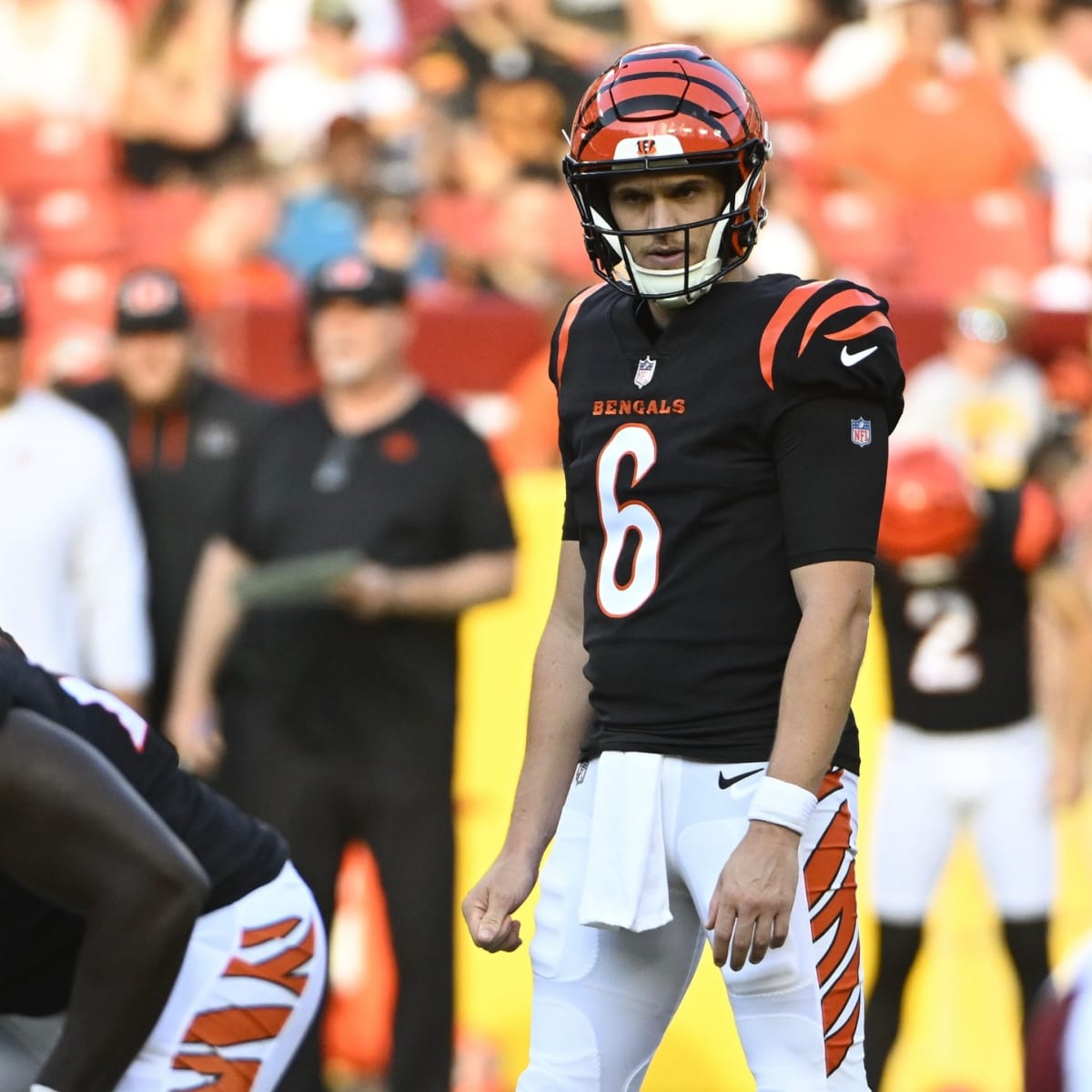 Browns Will Debut NFL's Best Uniforms on Monday Night Football