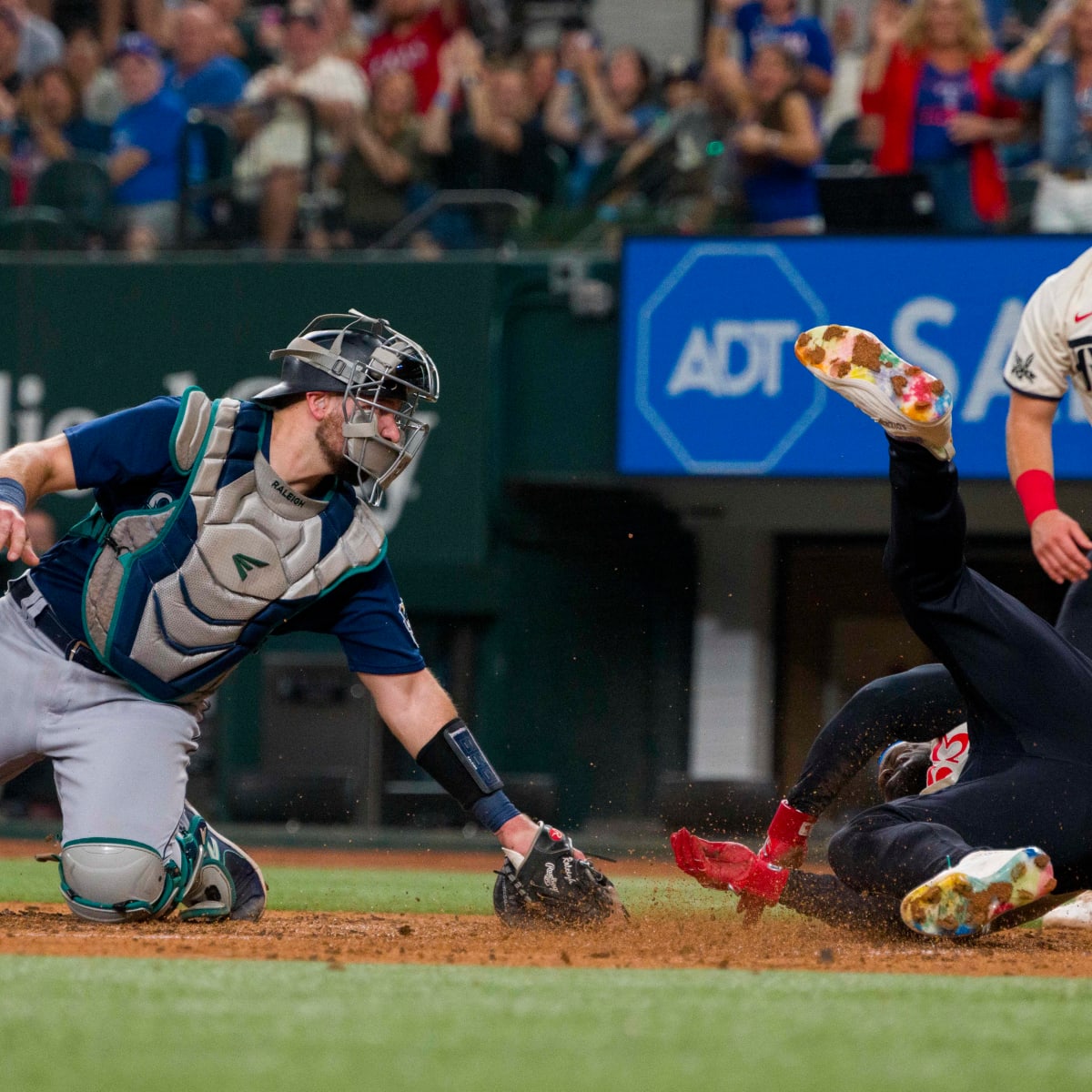 Nats snap 5-game skid with win over AL West-leading Rangers