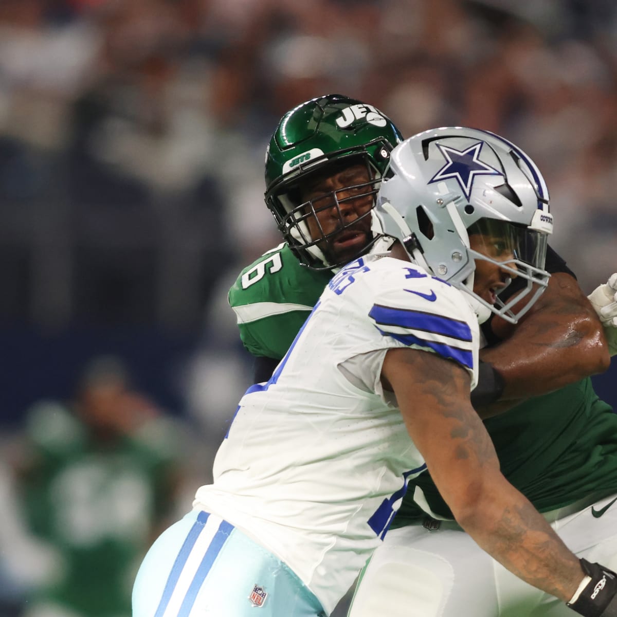 Veteran Duane Brown Reportedly Returning to Jets for 2023 Season - Sports  Illustrated New York Jets News, Analysis and More