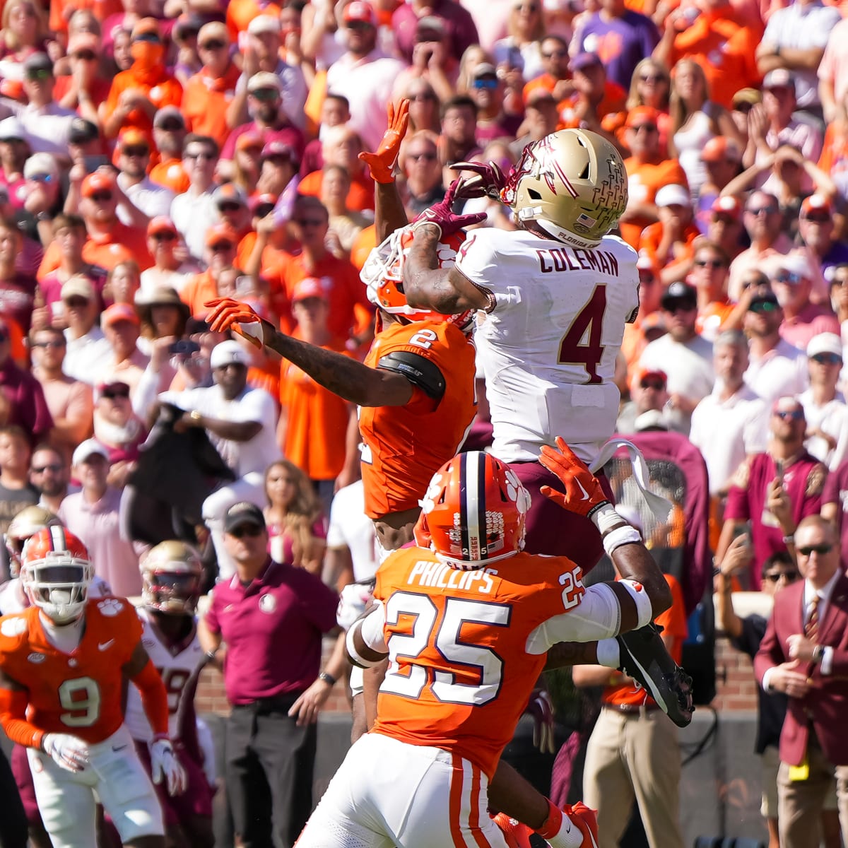 Notre Dame Fighting Irish Football: Clemson Tigers Q&A with Shakin