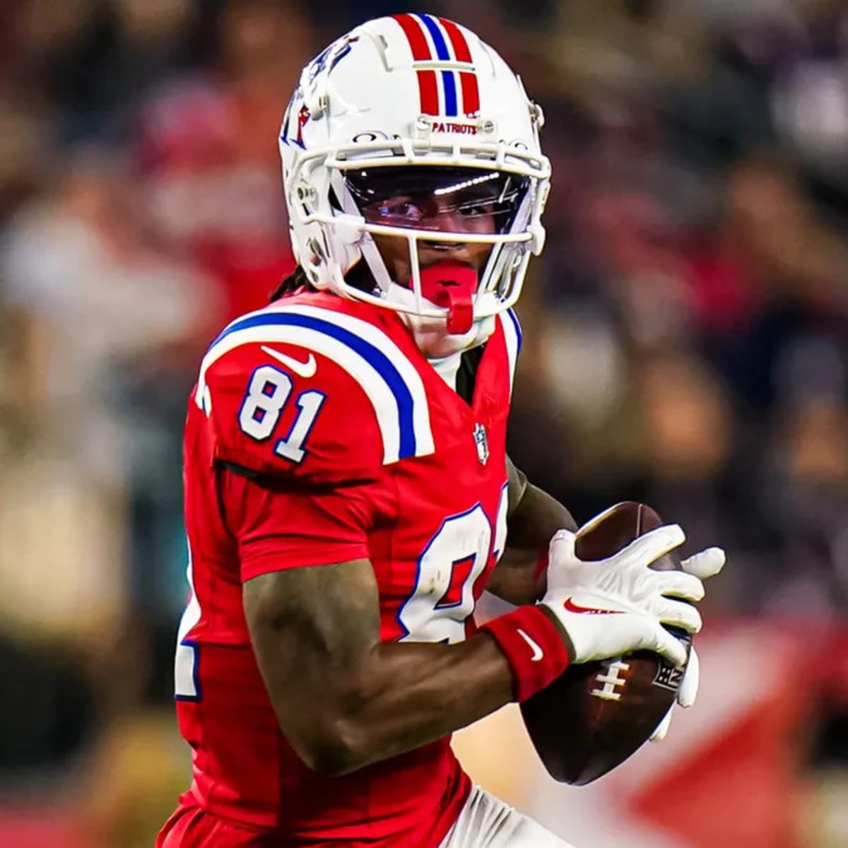 Patriots veterans have rallied around rookie receiver Demario