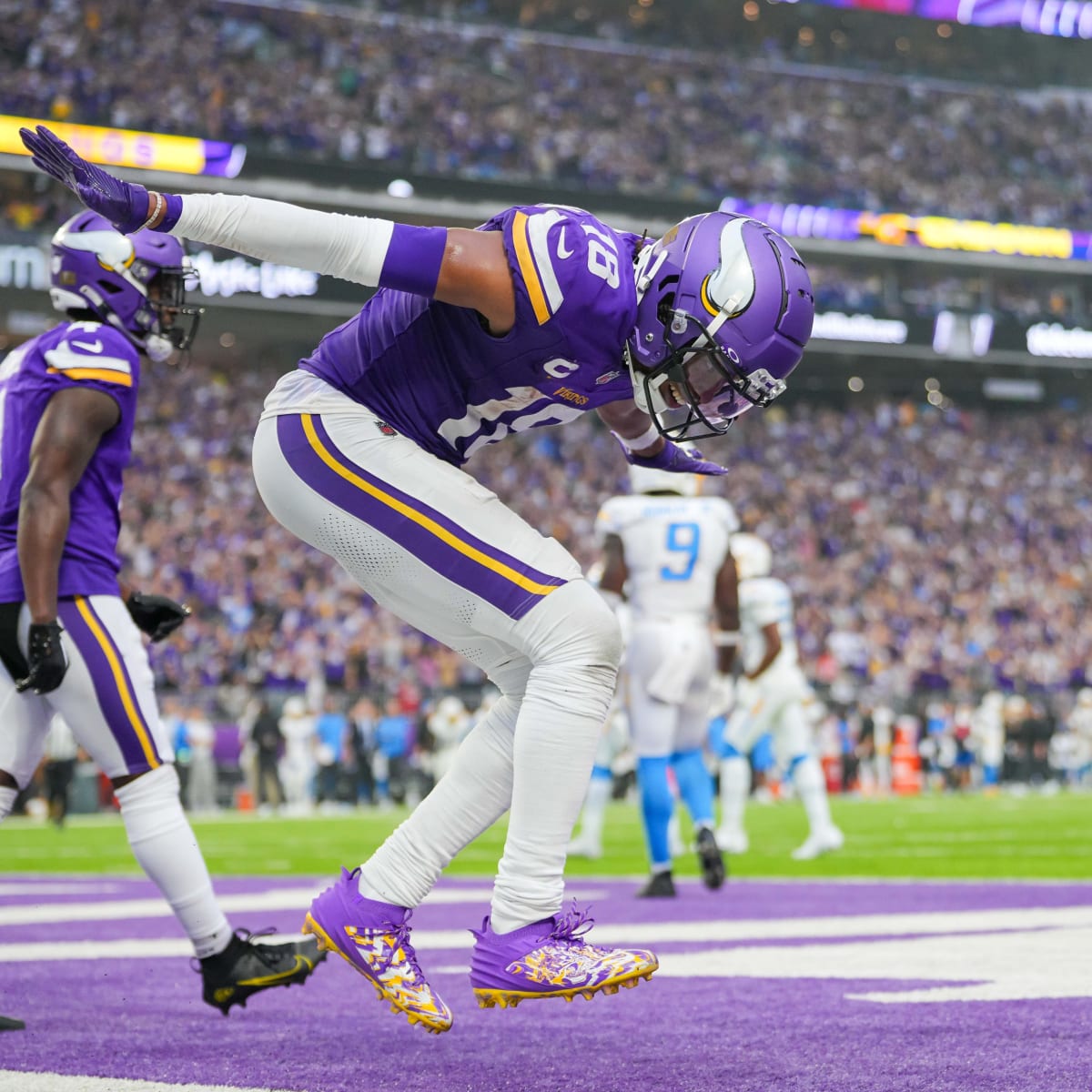 Justin Jefferson injury: Vikings WR returns despite chest injury vs. Colts  - DraftKings Network