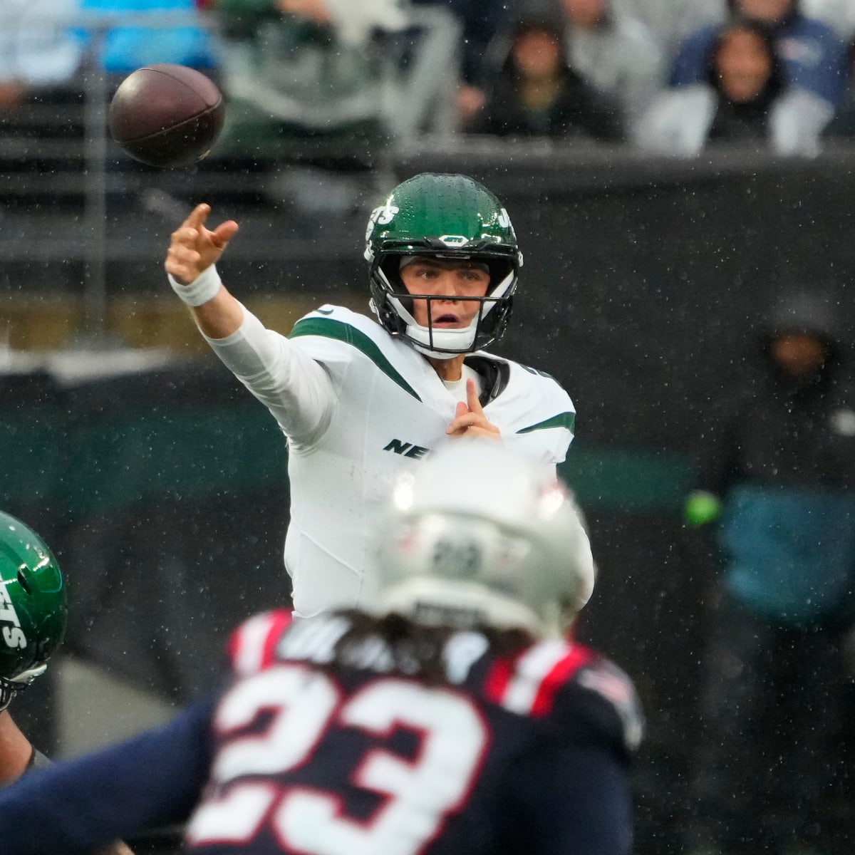 Jets reportedly not aiming to add another veteran QB