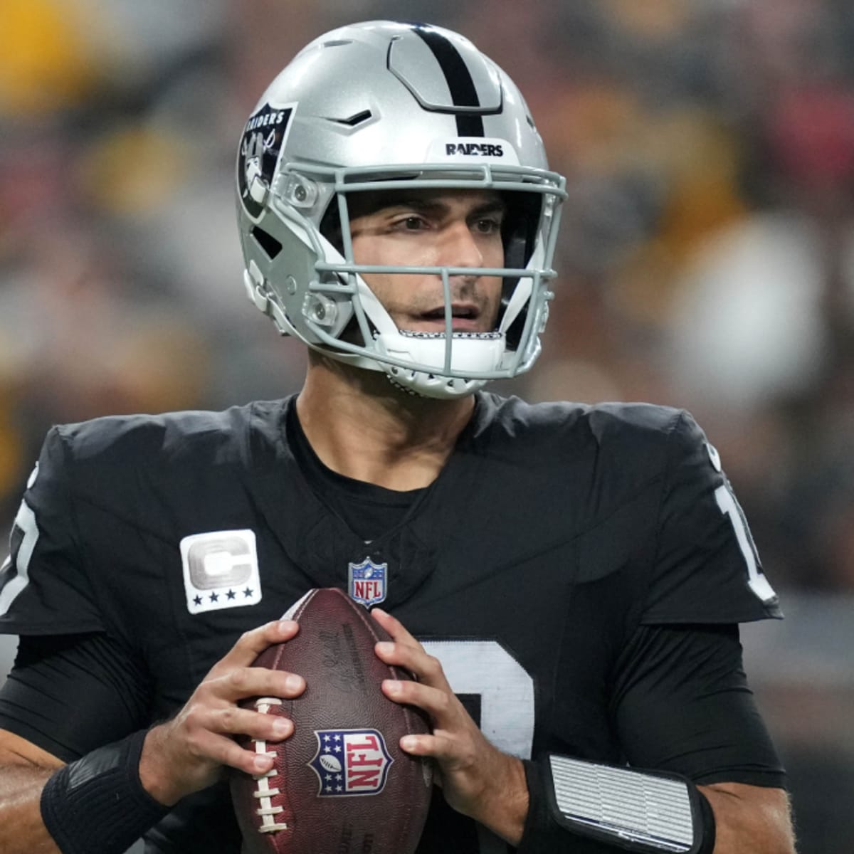 Raiders QB Jimmy Garoppolo still in concussion protocol