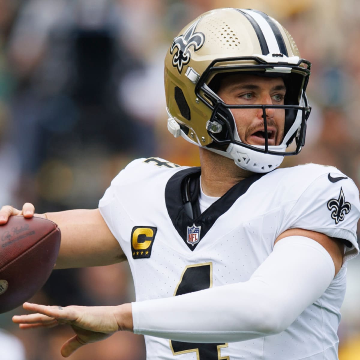 Saints Provide Big Week 4 Injury Update On QB Derek Carr