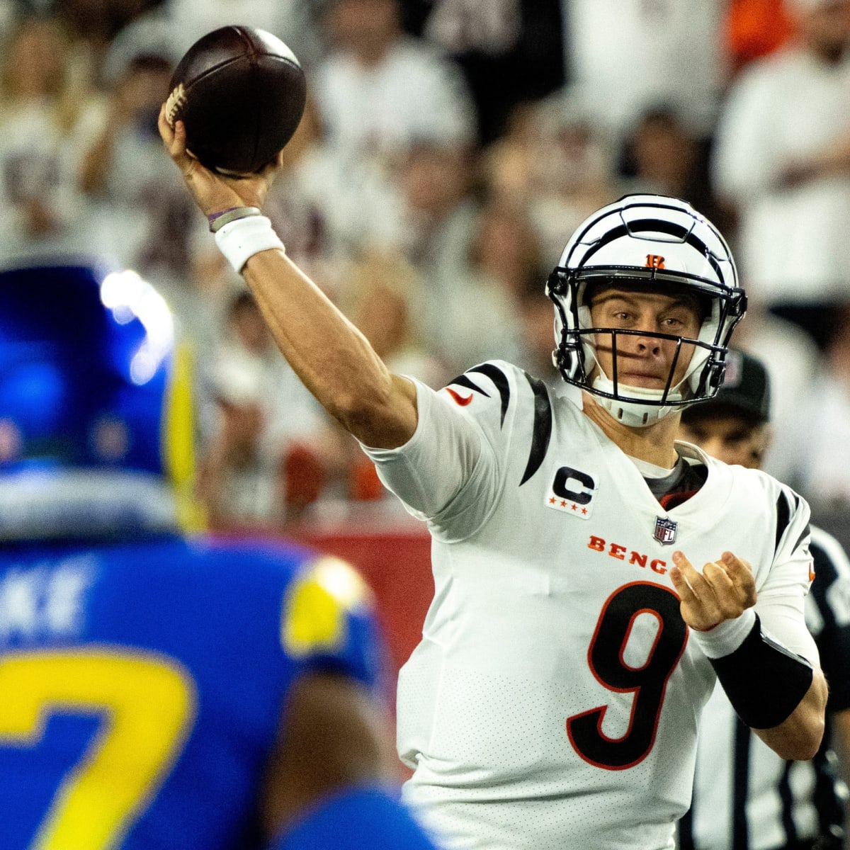 Joe Burrow Leads Cincy Downfield for a TD 