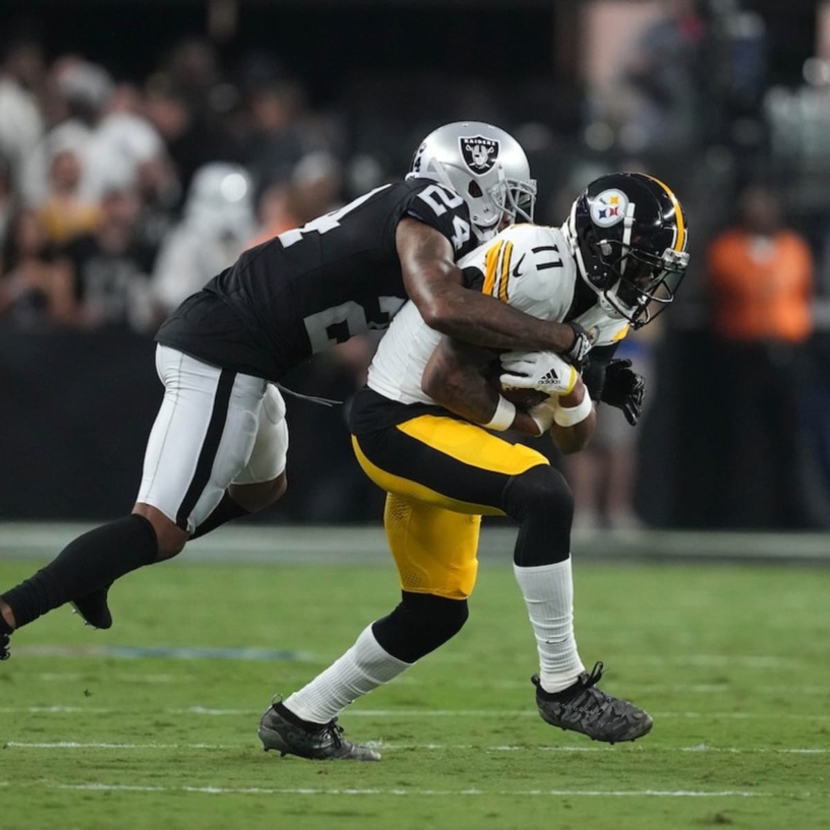 Las Vegas Raiders, Pittsburgh Steelers have played some classics - Sports  Illustrated Las Vegas Raiders News, Analysis and More