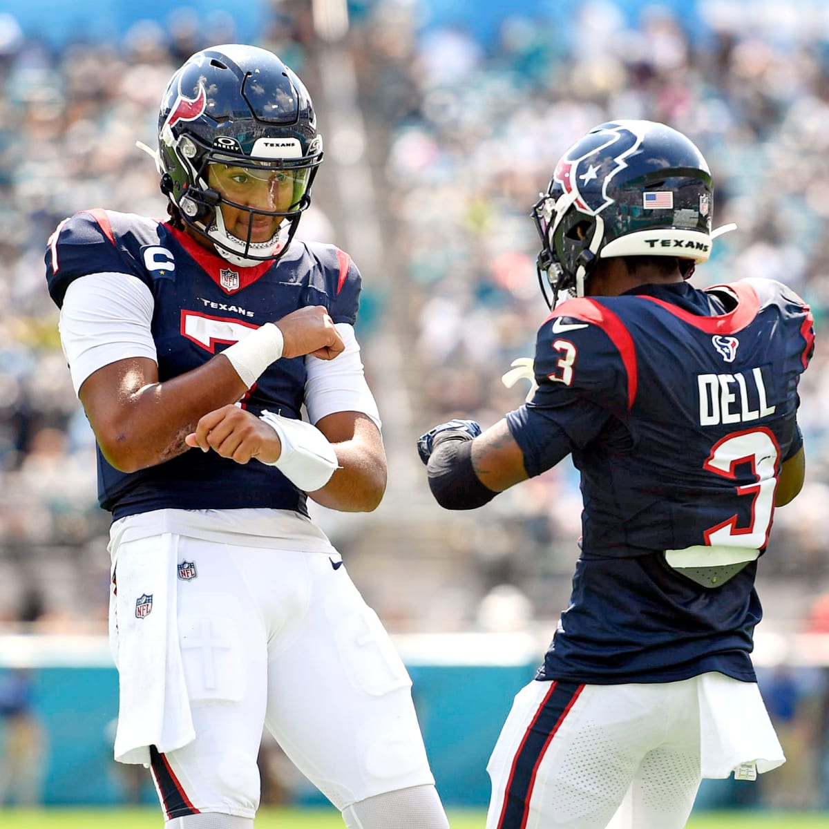 Texans: CJ Stroud talks to Ryan Day after he and Ohio State wins