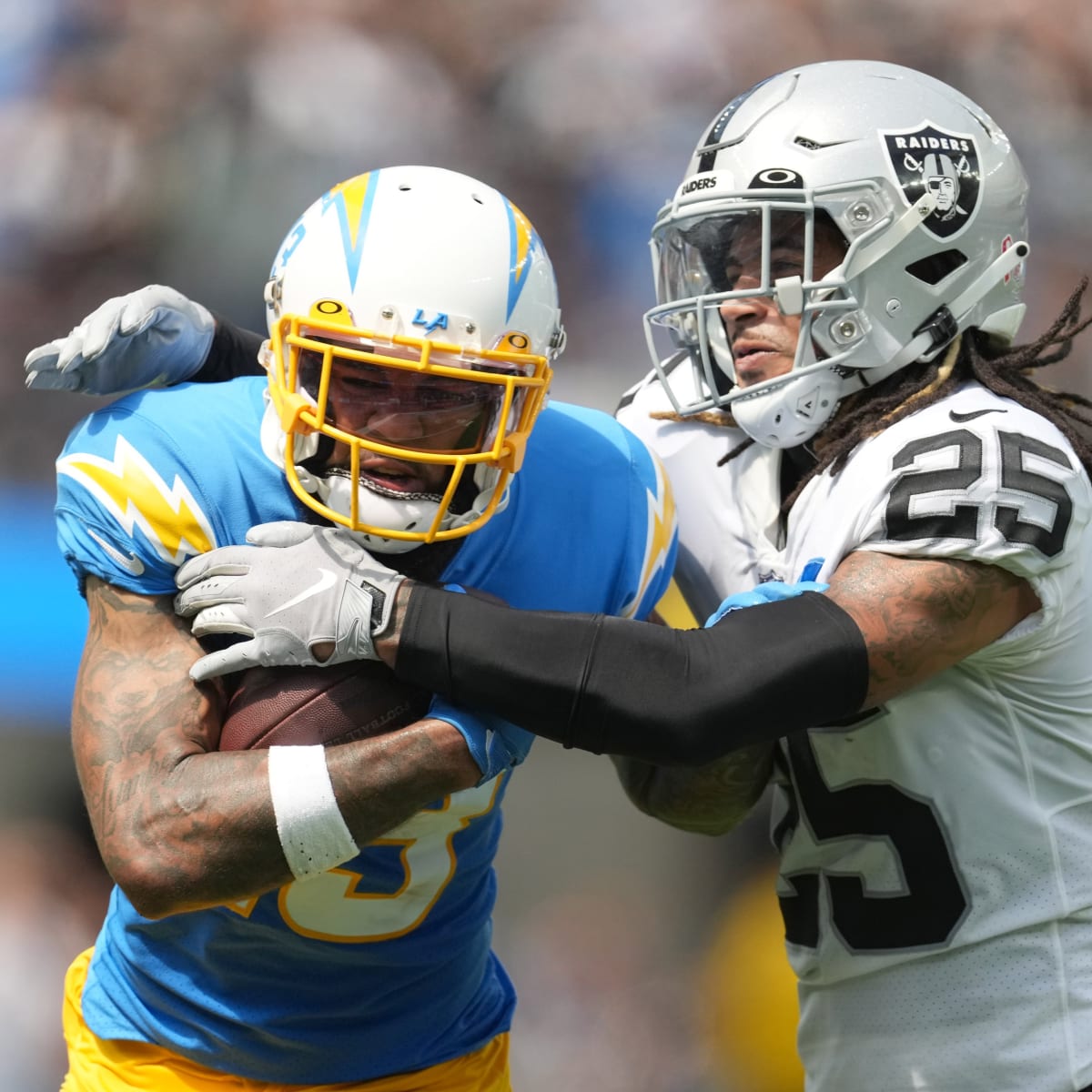 Raiders Play Familiar Faces Sunday Against Chargers