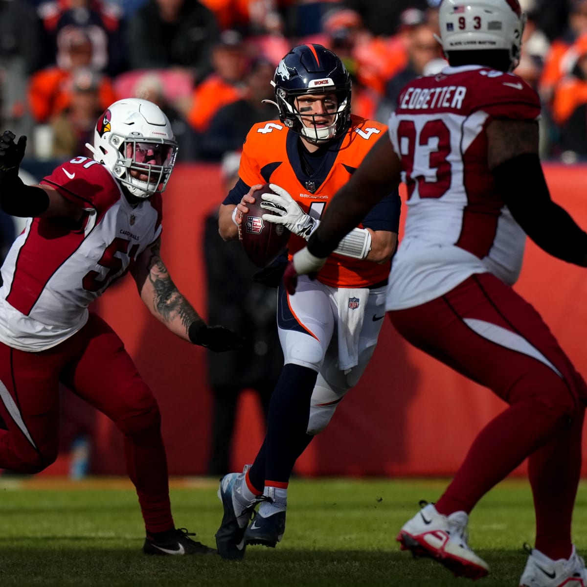 Report: Broncos Work Out ILB Tanner Vallejo with Jewell Ailing - Sports  Illustrated Mile High Huddle: Denver Broncos News, Analysis and More