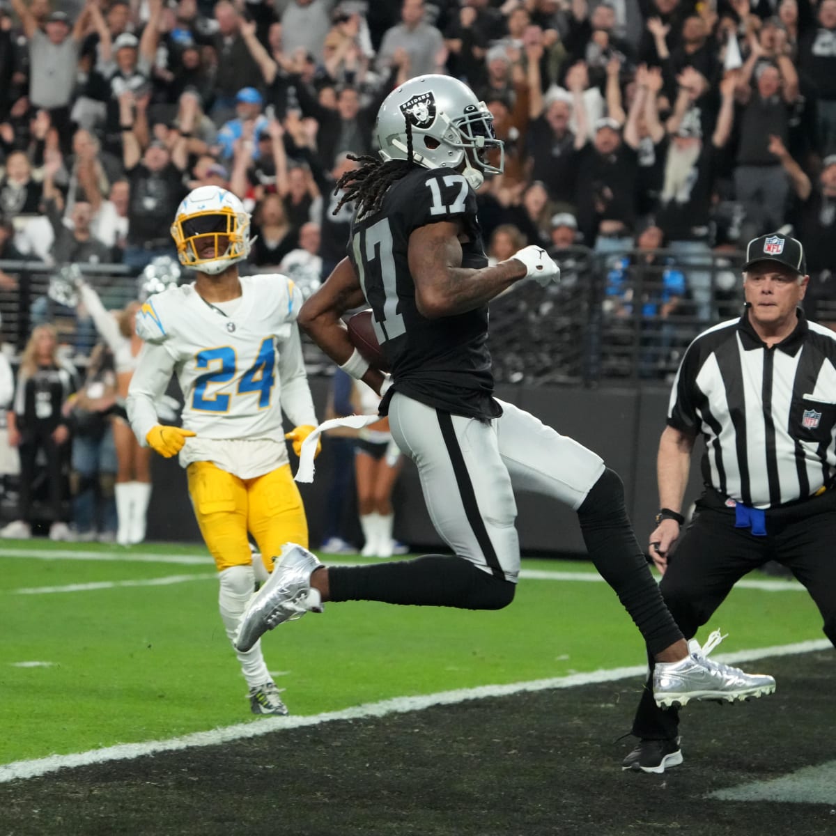 Raiders vs. Chargers best anytime touchdown scorer picks (Bet on