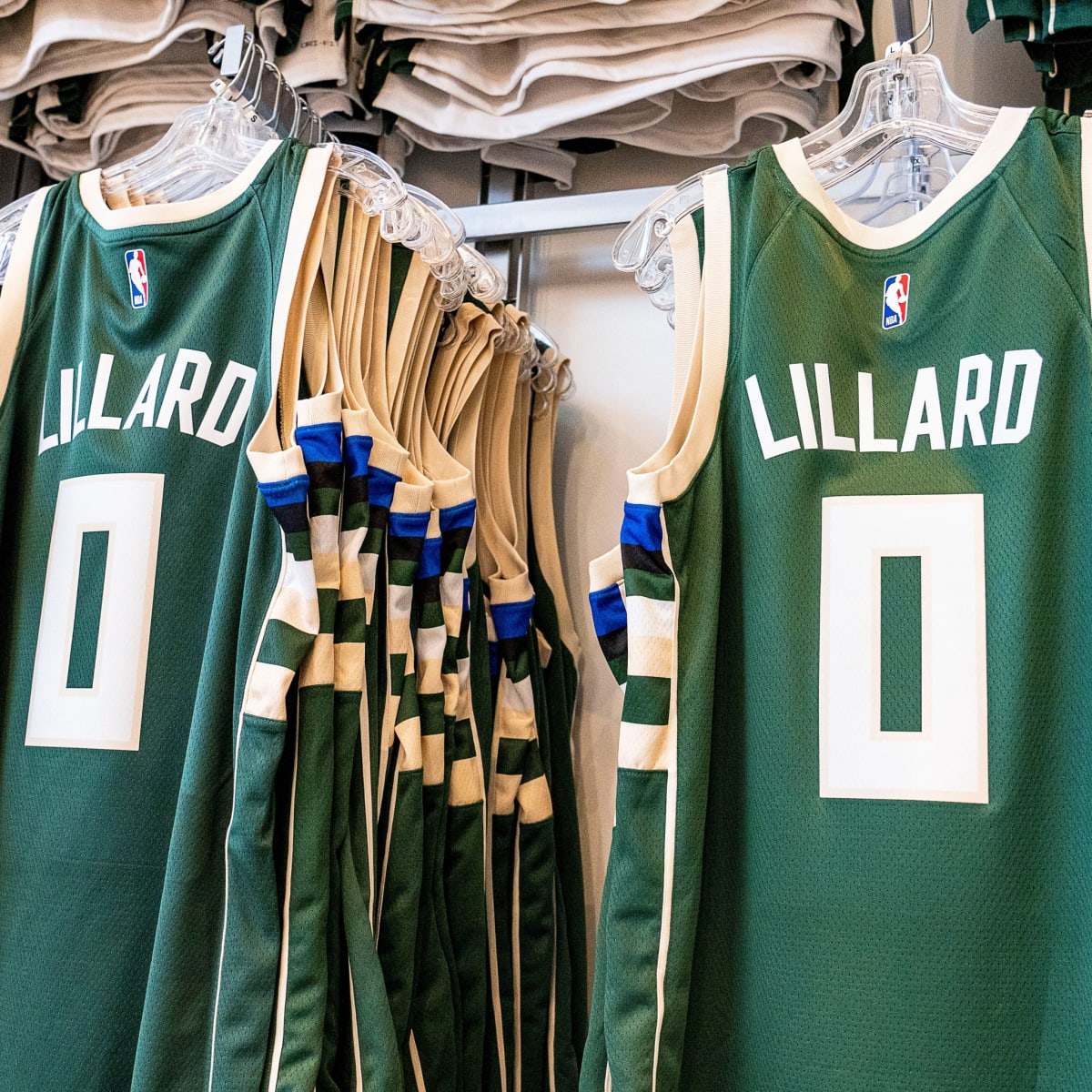 Milwaukee Bucks release '0' Damian Lillard jersey 