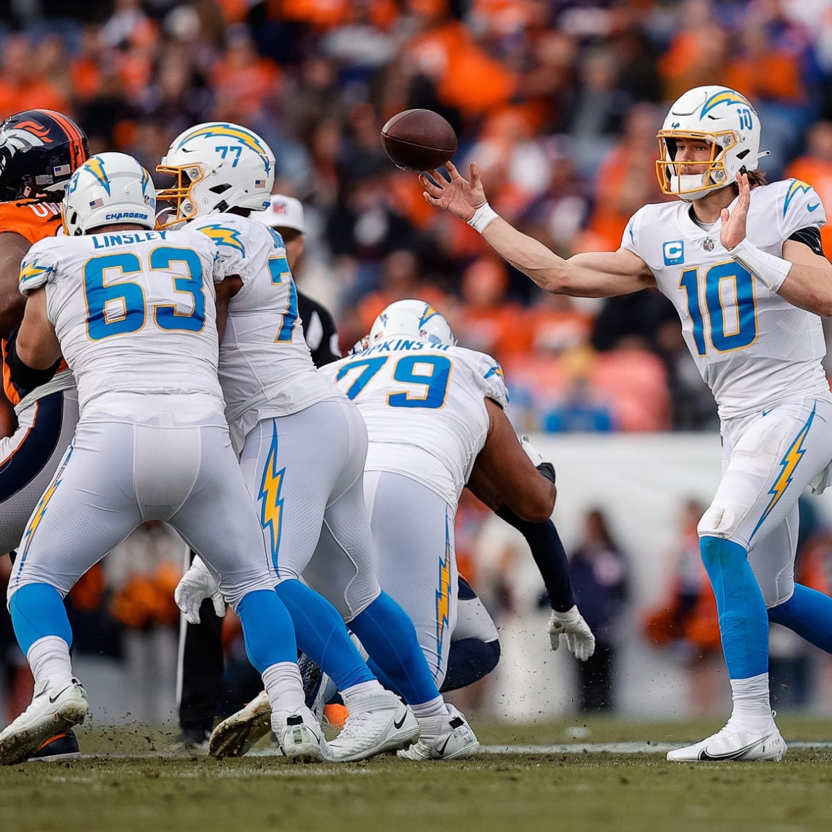 Chargers putting Corey Linsley on injured list for 'non-emergent  heart-related issue'