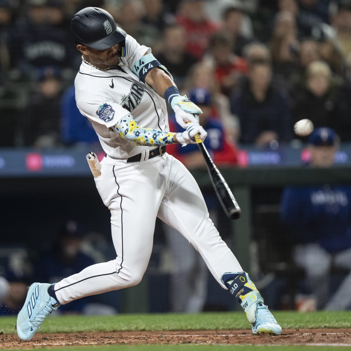 Seattle Mariners' Julio Rodriguez Joins Elite Company on Prestigious List  as M's Keep Playoff Hopes Alive - Fastball